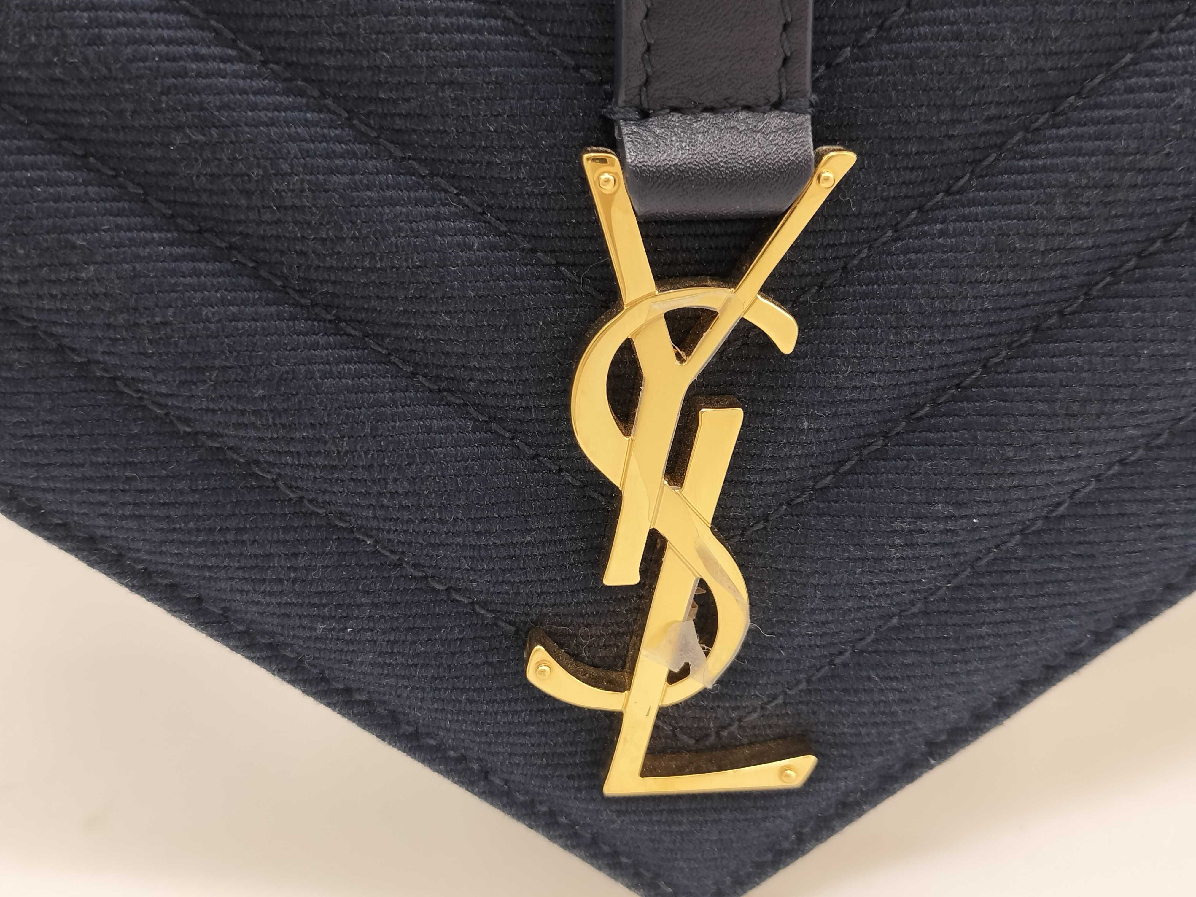 Envelope Canvas x Leather Chain Shoulder Bag — view 14
