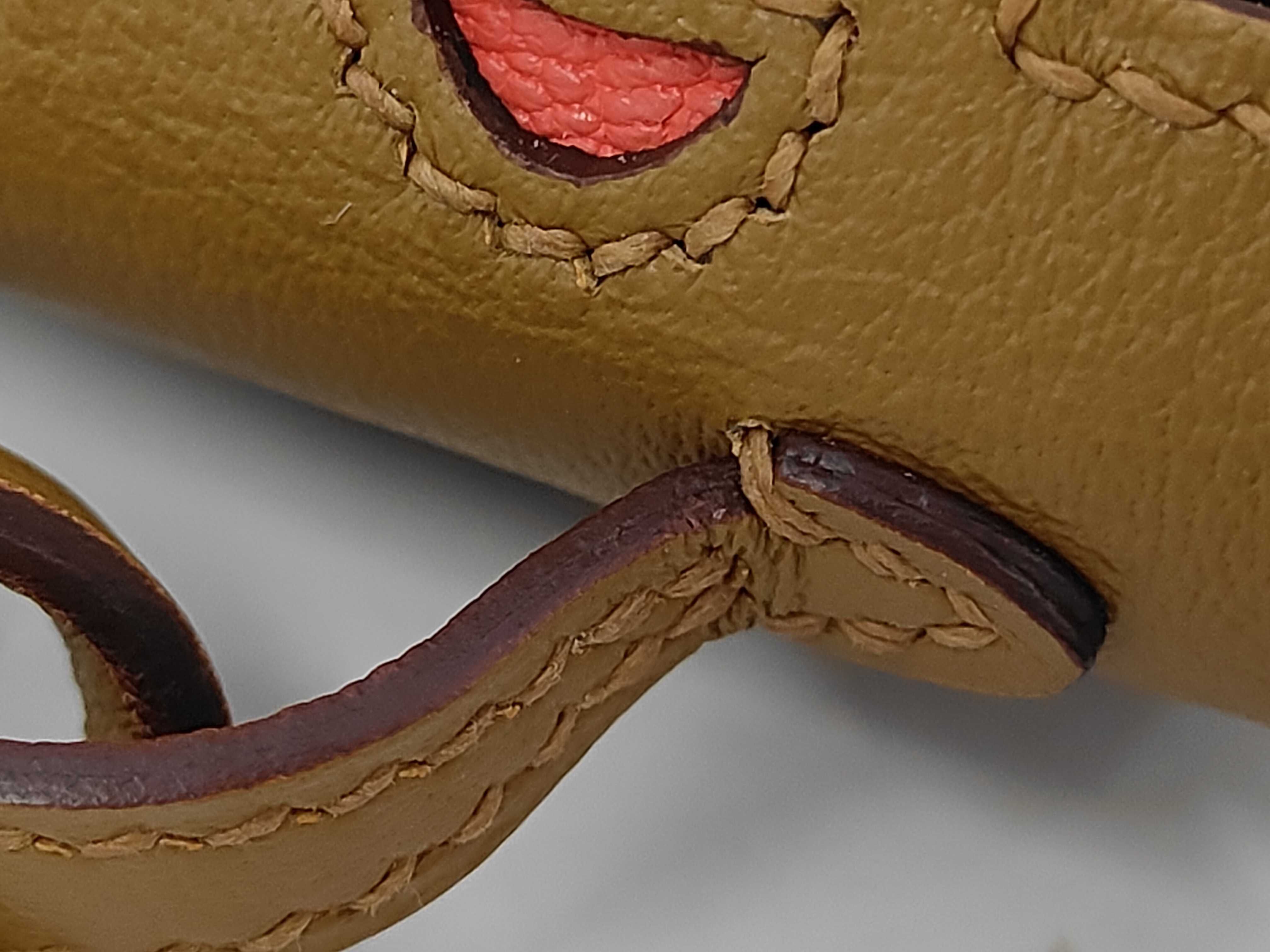 Kelly Charm U Key Case — view 6