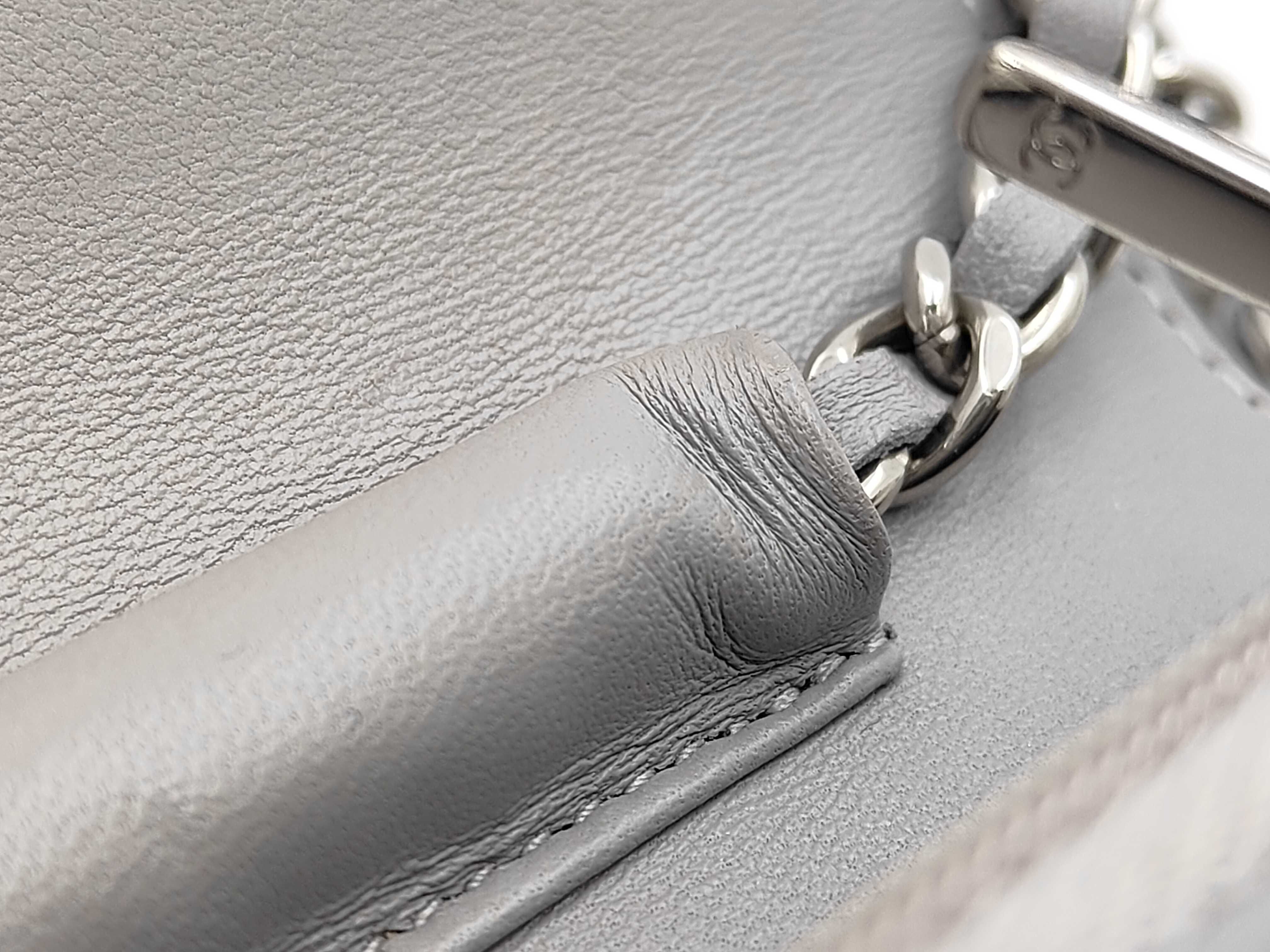 Matelassé Chain Wallet Shoulder Bag — view 15