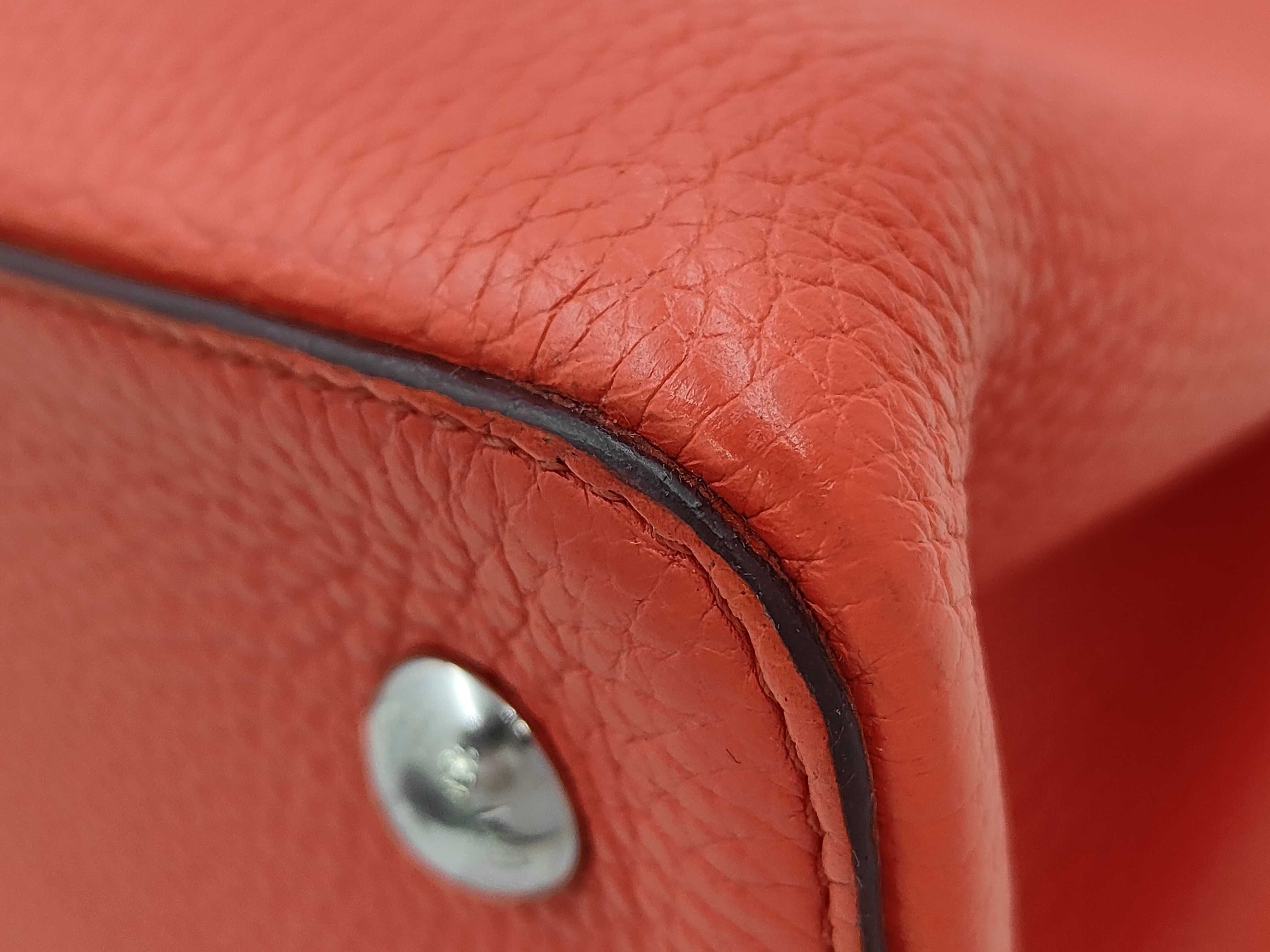 Capucines MM Red Handbag — view 6