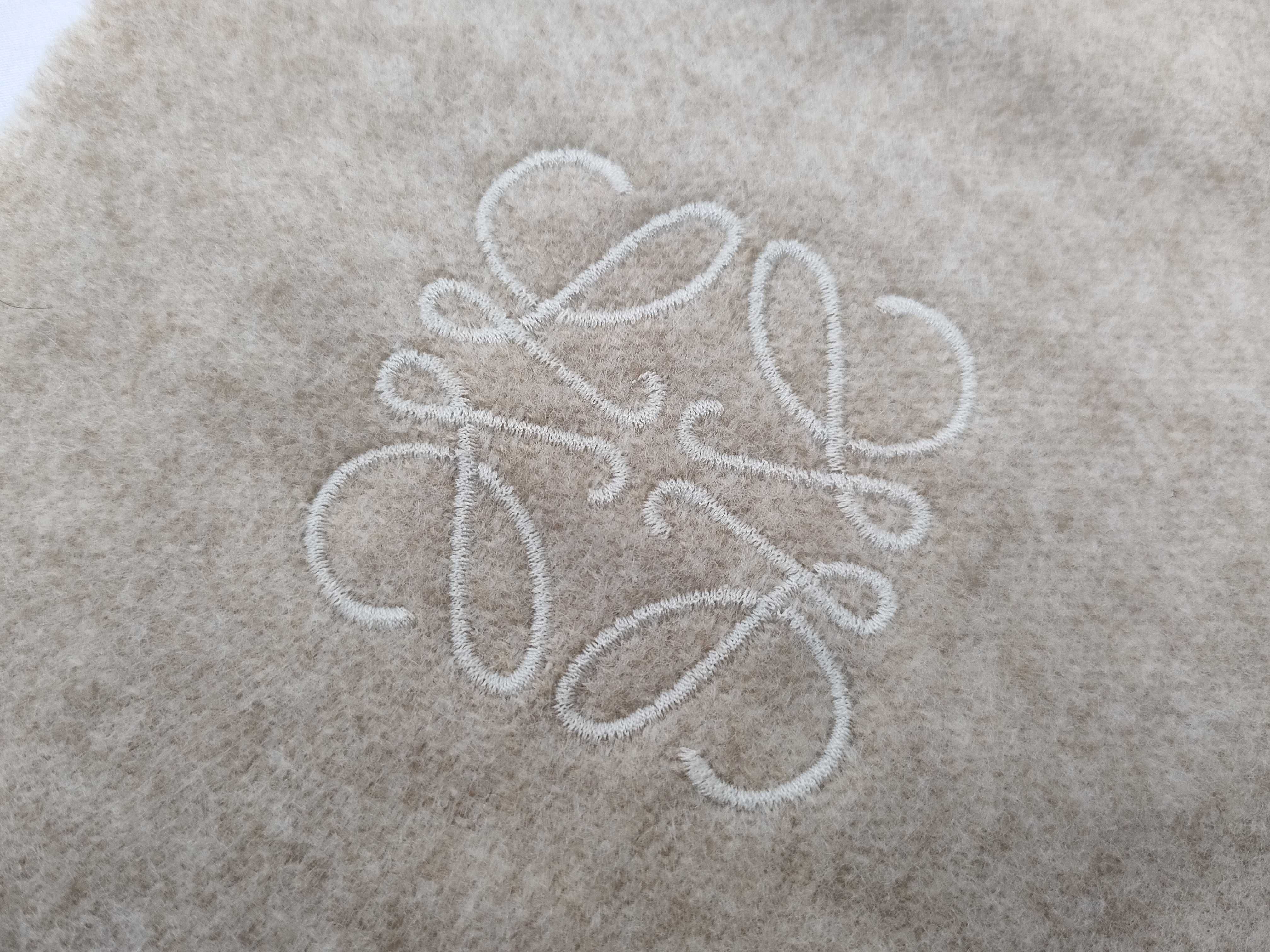Anagram Scarf and other accessories — view 4