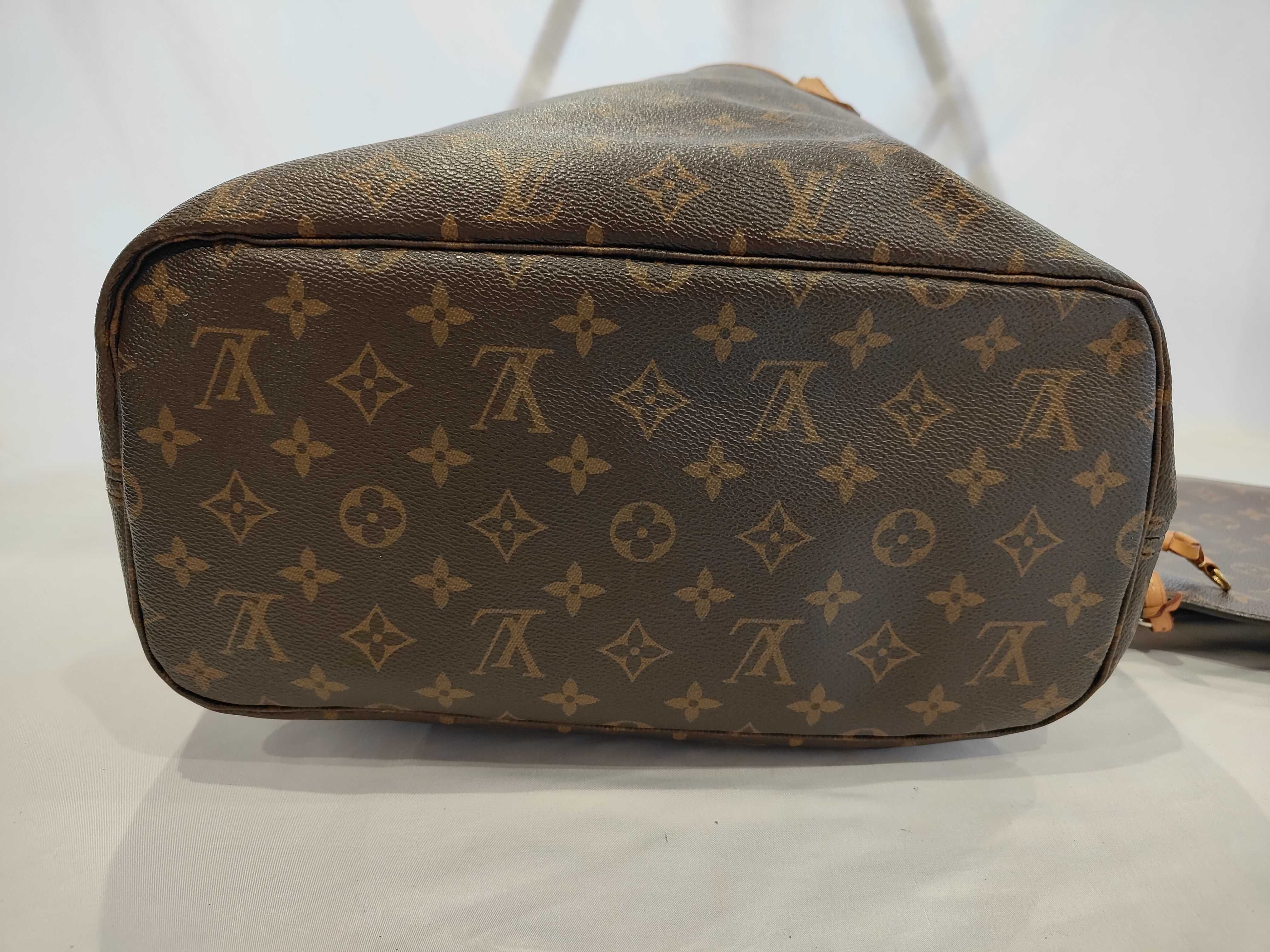 Monogram Neverfull MM Tote Bag with Pouch — view 3
