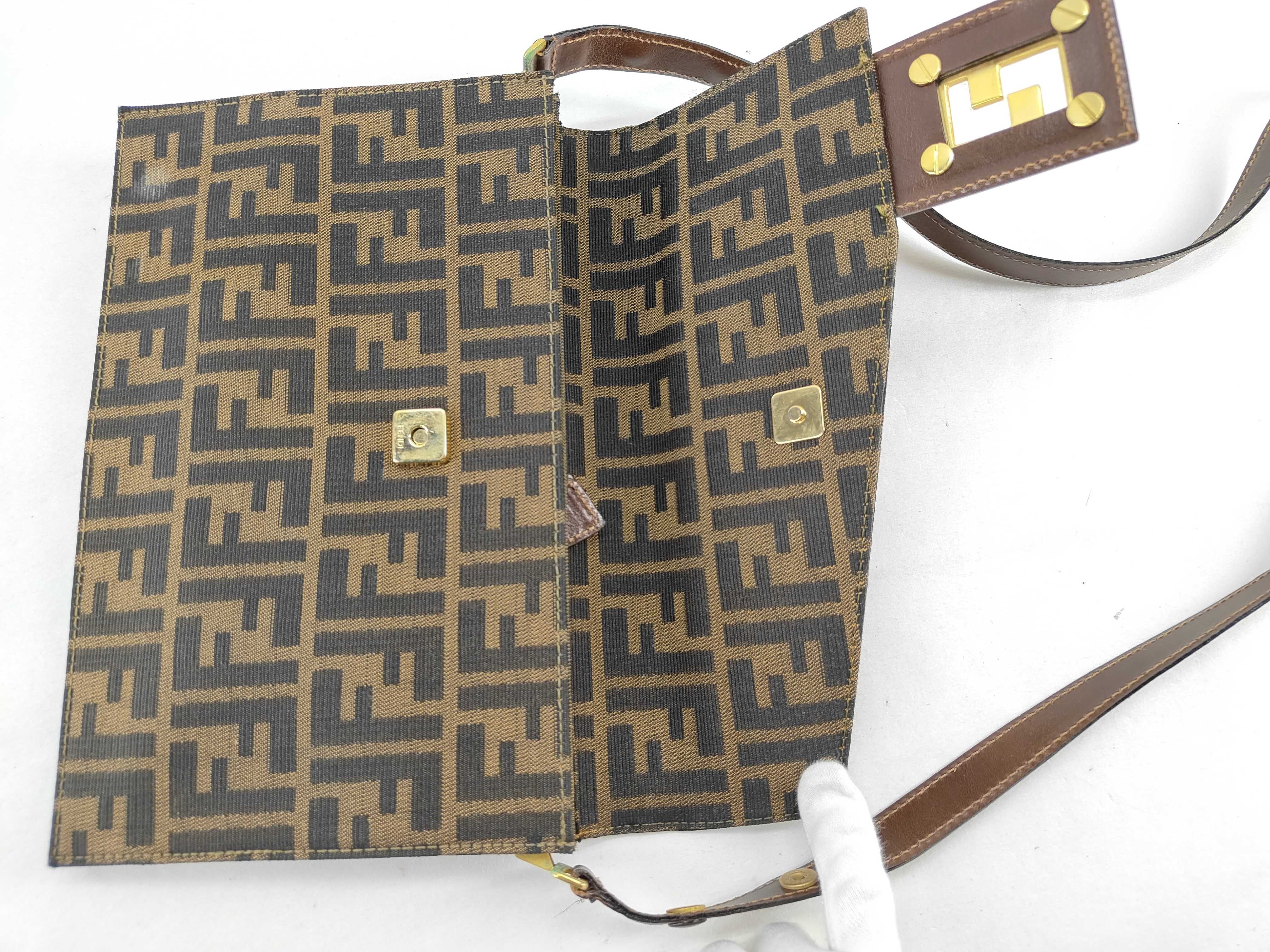 Zucca pattern Fendi Zucca shoulder bag — view 11