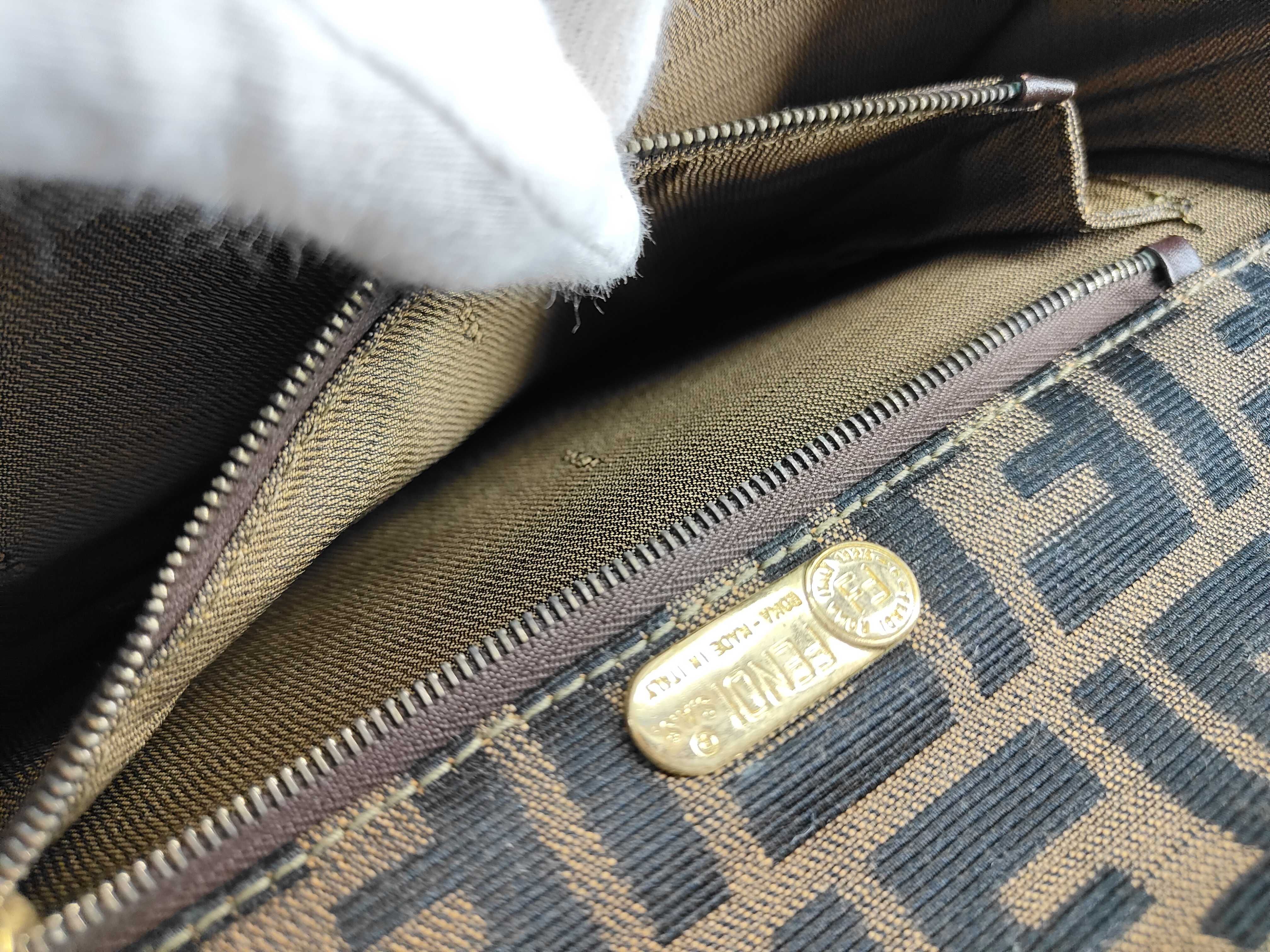 Zucca pattern Fendi Zucca shoulder bag — view 15