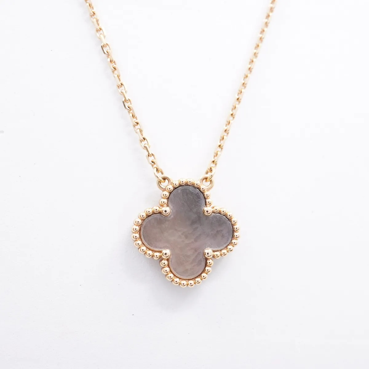 Vintage Alhambra Grey Shell Necklace, 750 (PG), 4.8g, JD708261, — view 2