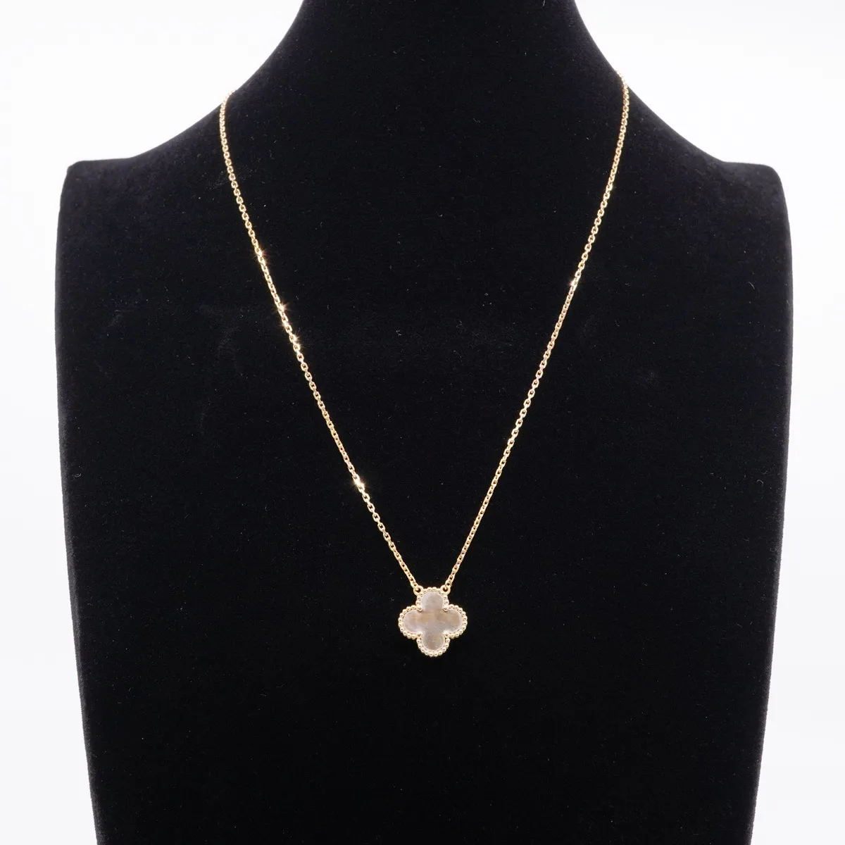Vintage Alhambra Grey Shell Necklace, 750 (PG), 4.8g, JD708261, — view 6