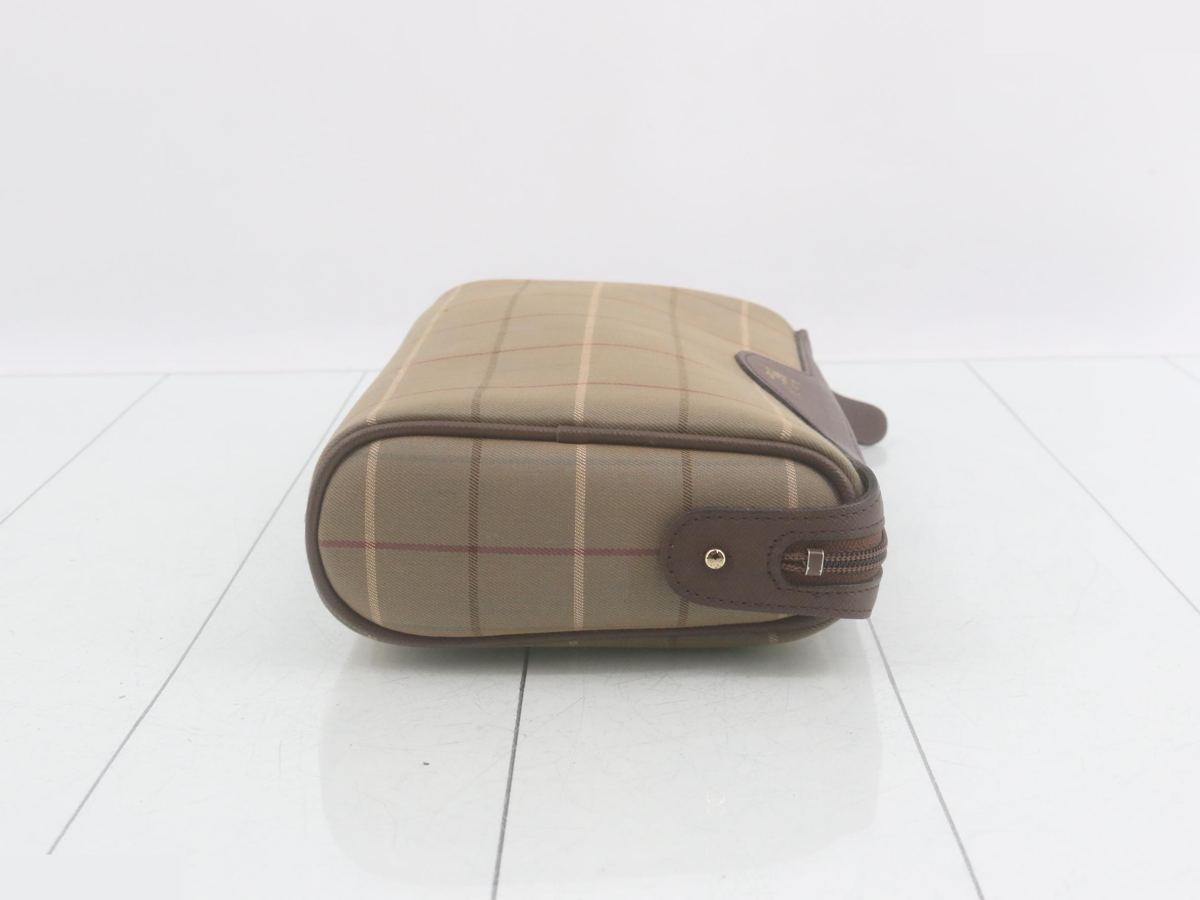 Checked clutch bag — view 3