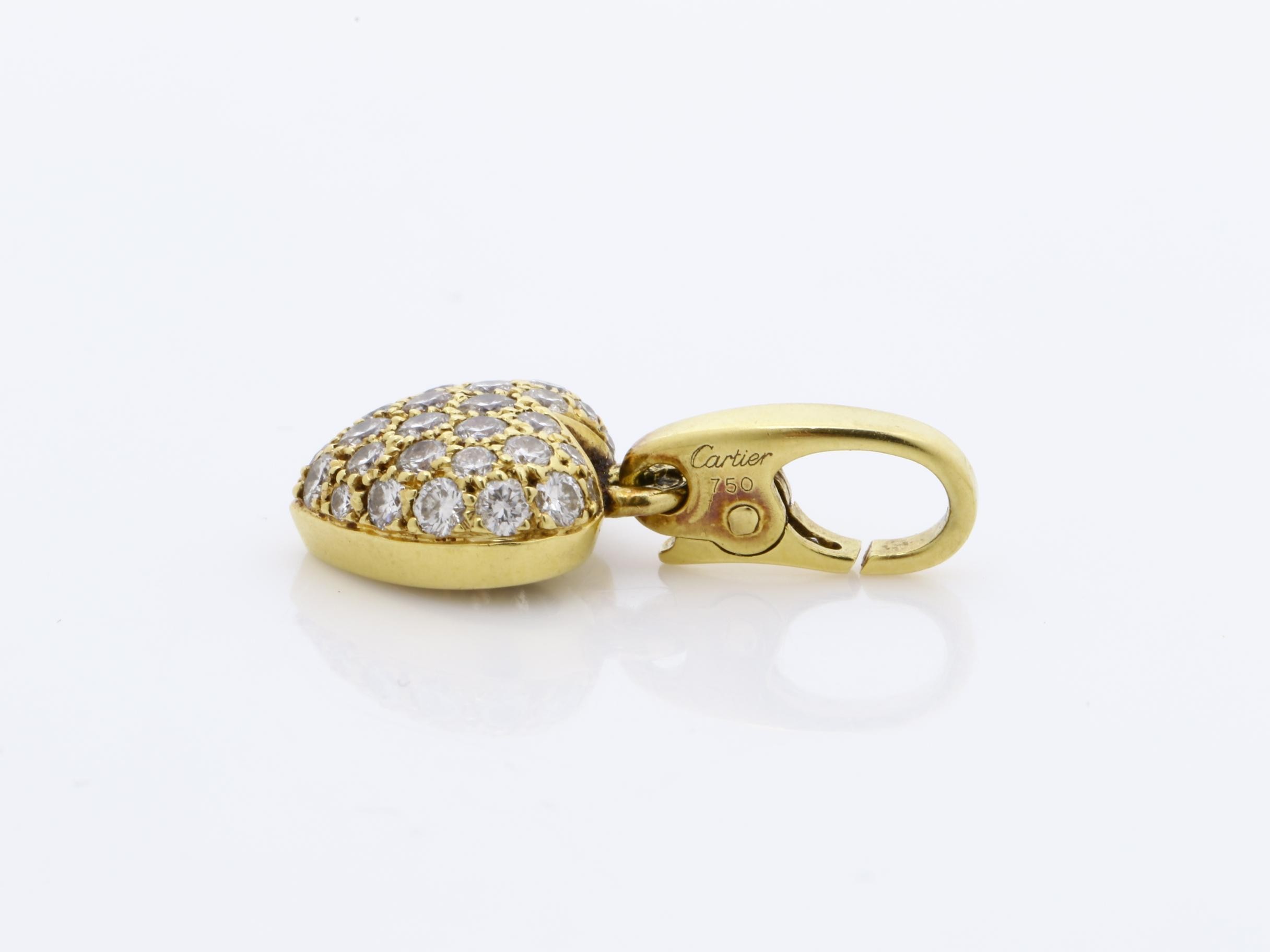 Pave Diamond Pendant, 750 Yellow Gold, 2.4g — view 5