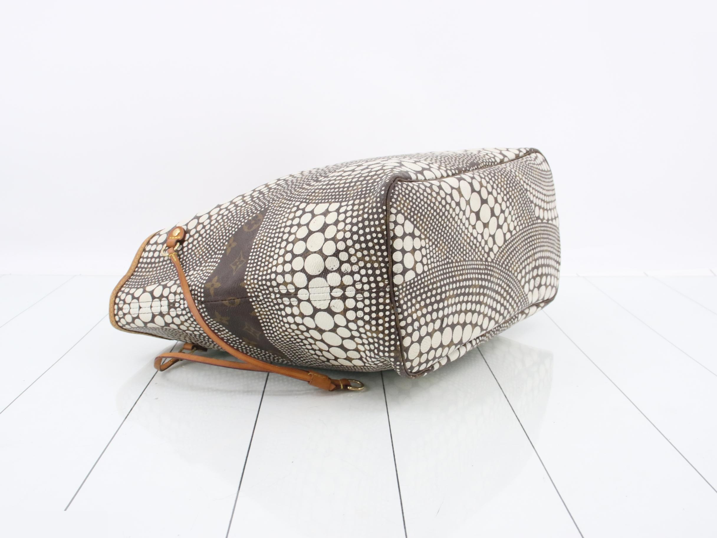 Yayoi Kusama Neverfull MM Tote Bag, Monogram Pumpkin Dot — view 5