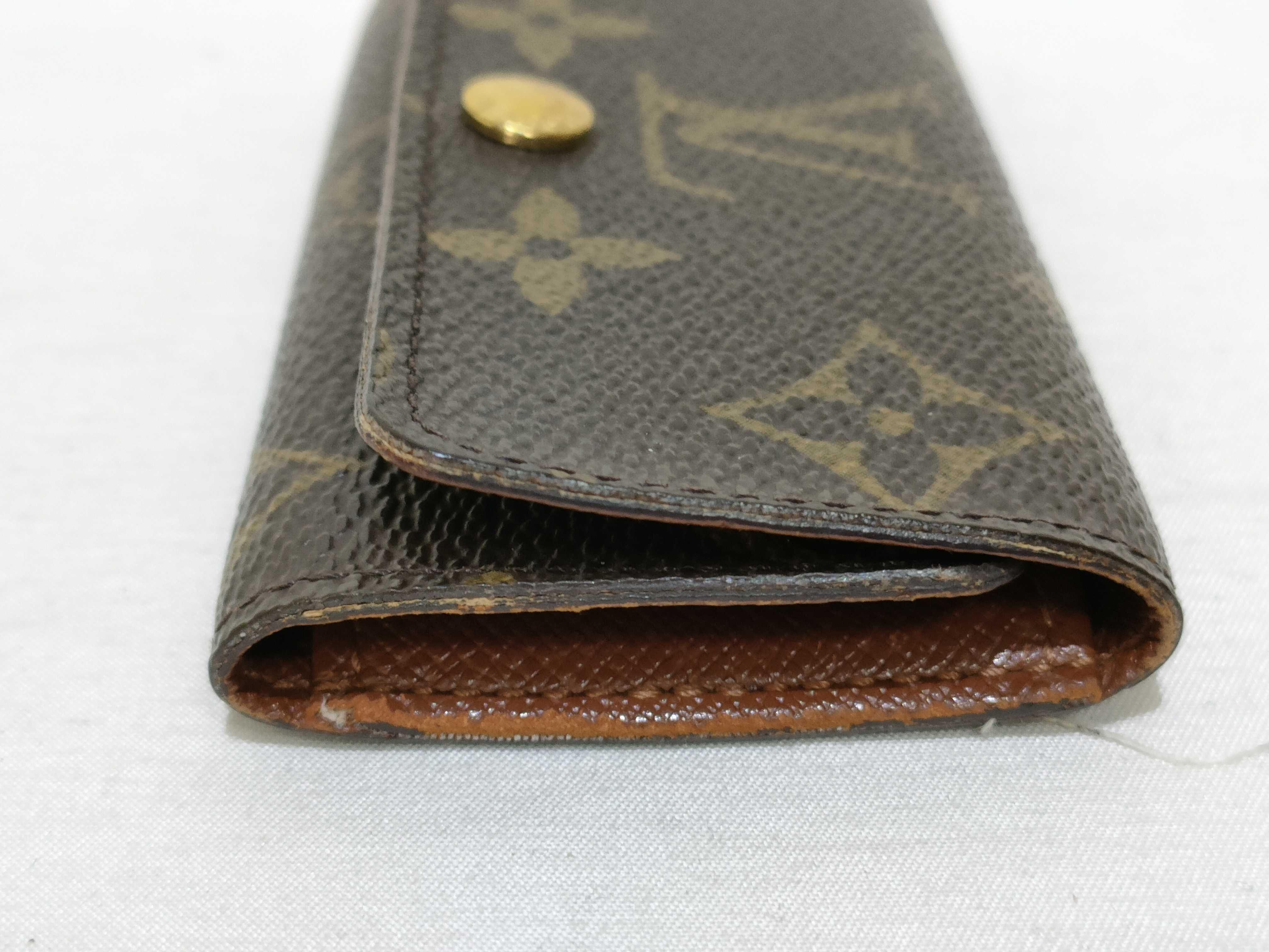 Monogram Key Case Louis Vuitton Key Case — view 5