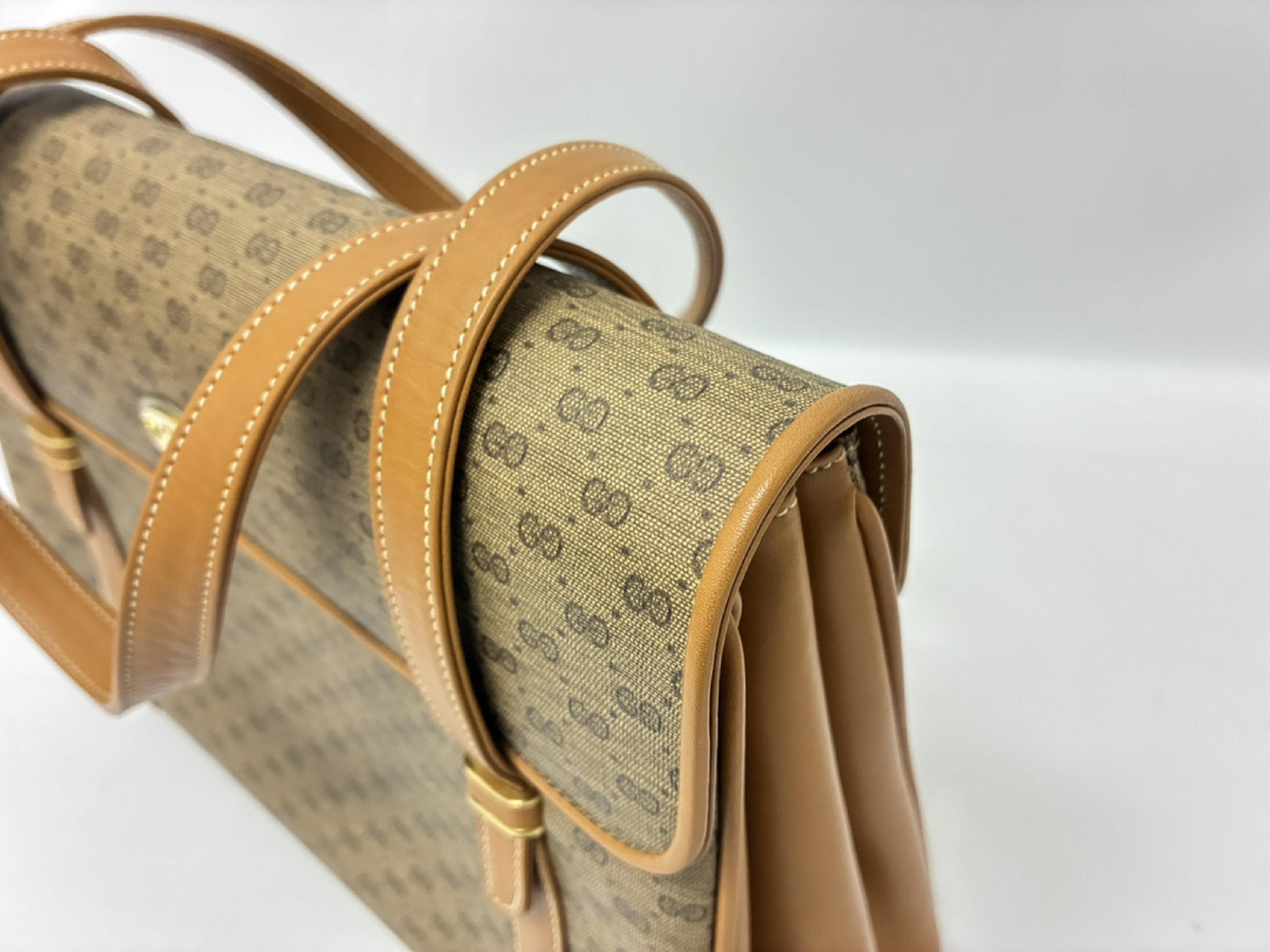 Microgucci Handbag -4857 Handbag — view 6
