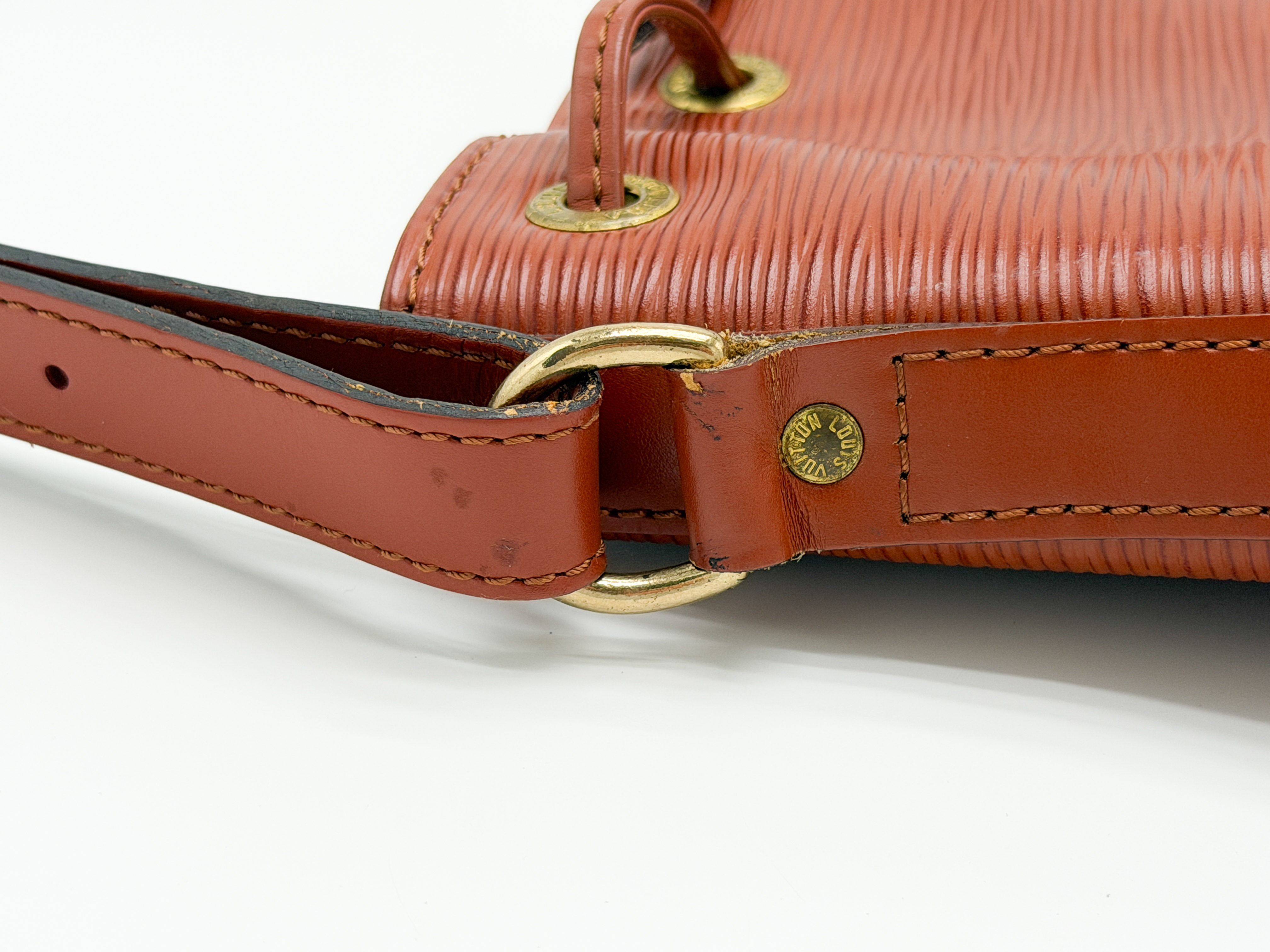 Epi M44003 Noe Kenya Brown Shoulder Bag — view 4
