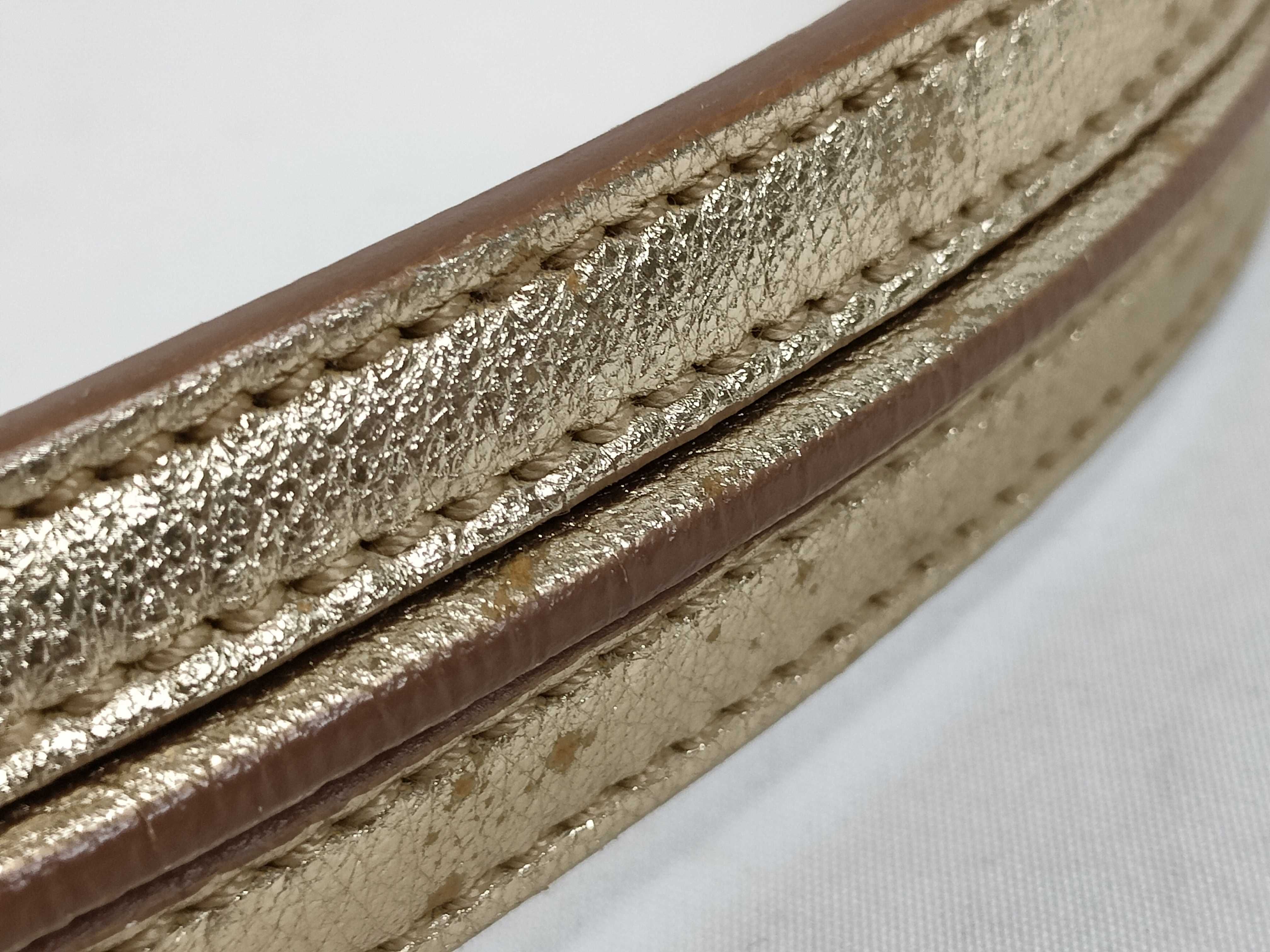 handbag — view 4