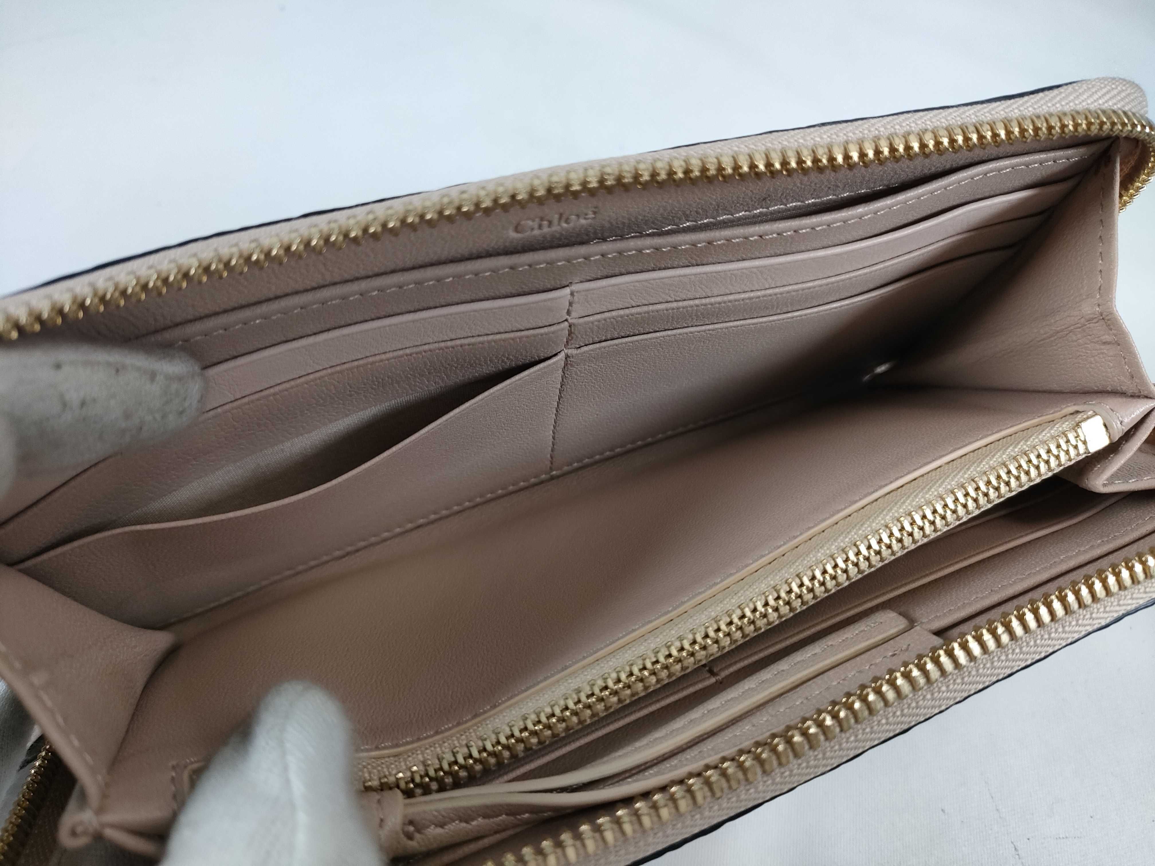 wallet — view 11