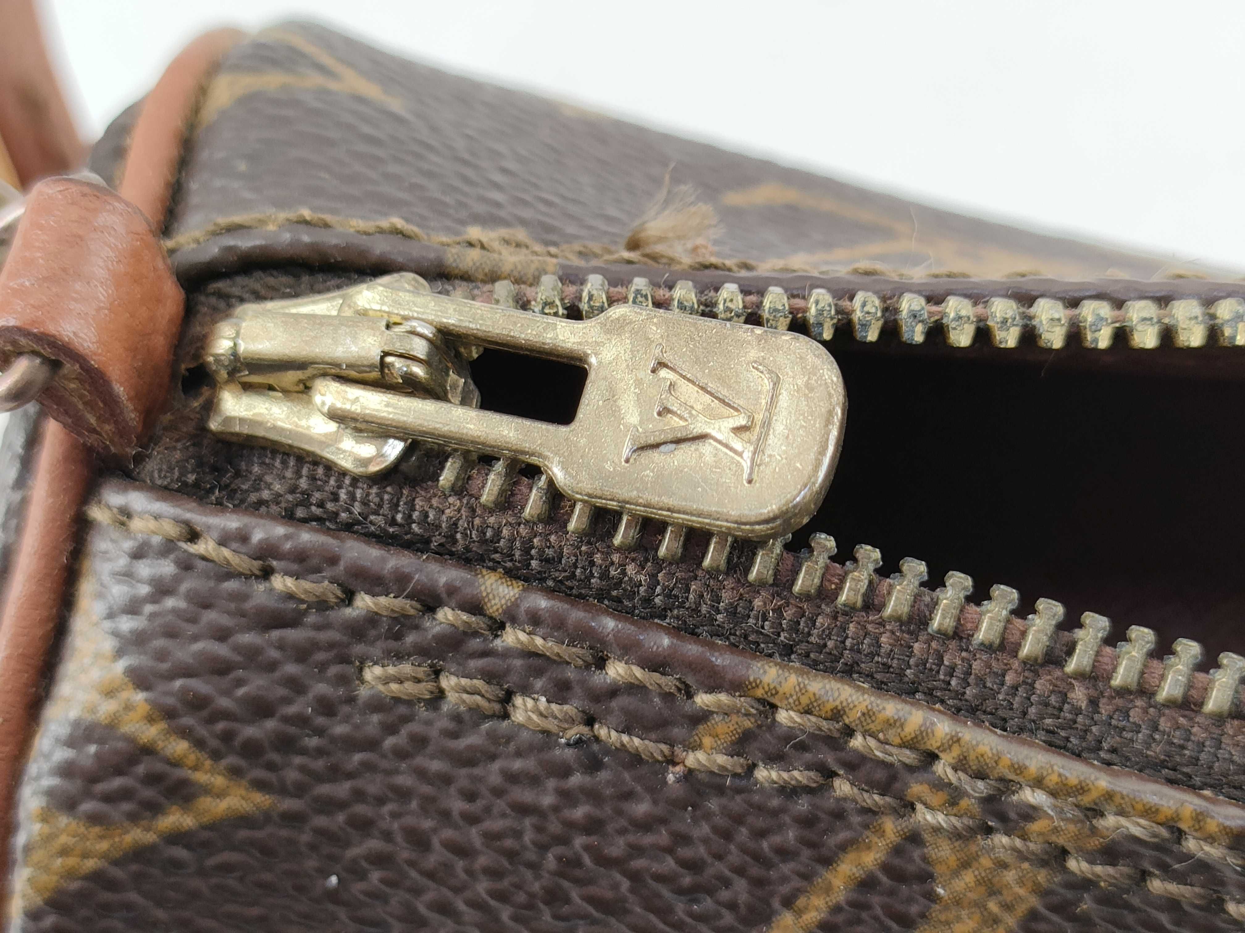 Monogram Louis Vuitton Pouch — view 11