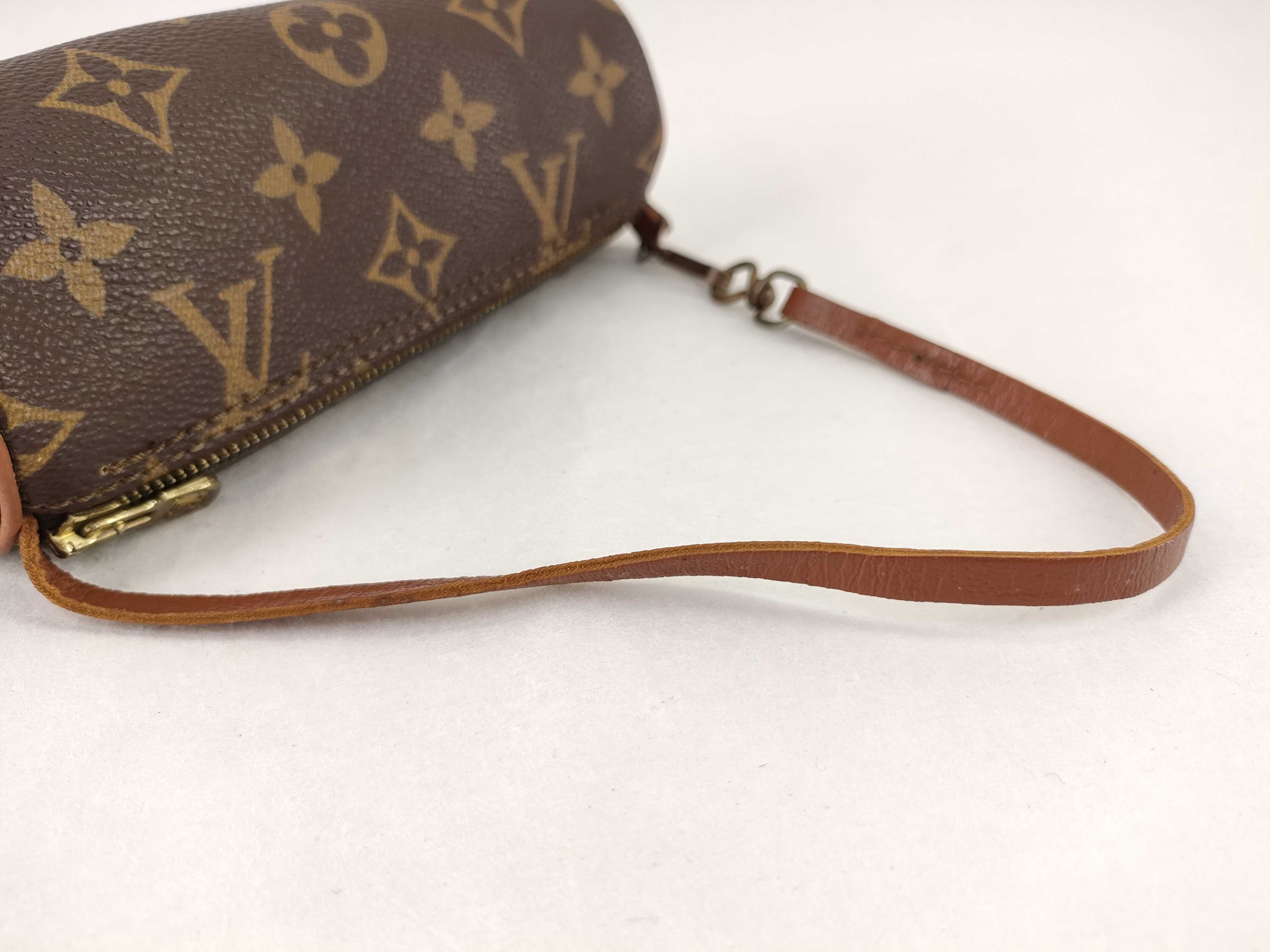 Monogram Louis Vuitton Pouch — view 3