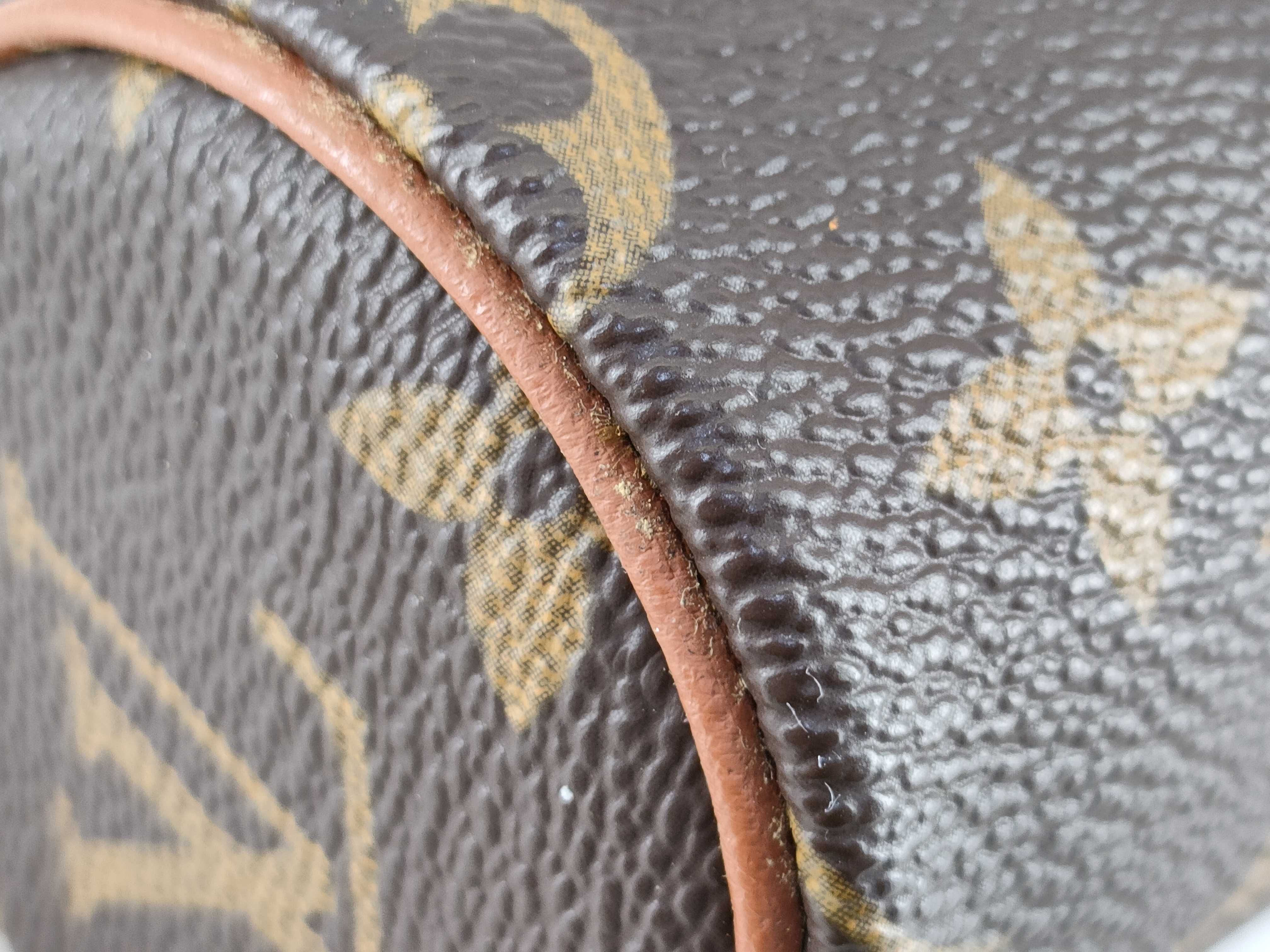 Monogram Louis Vuitton Pouch — view 7