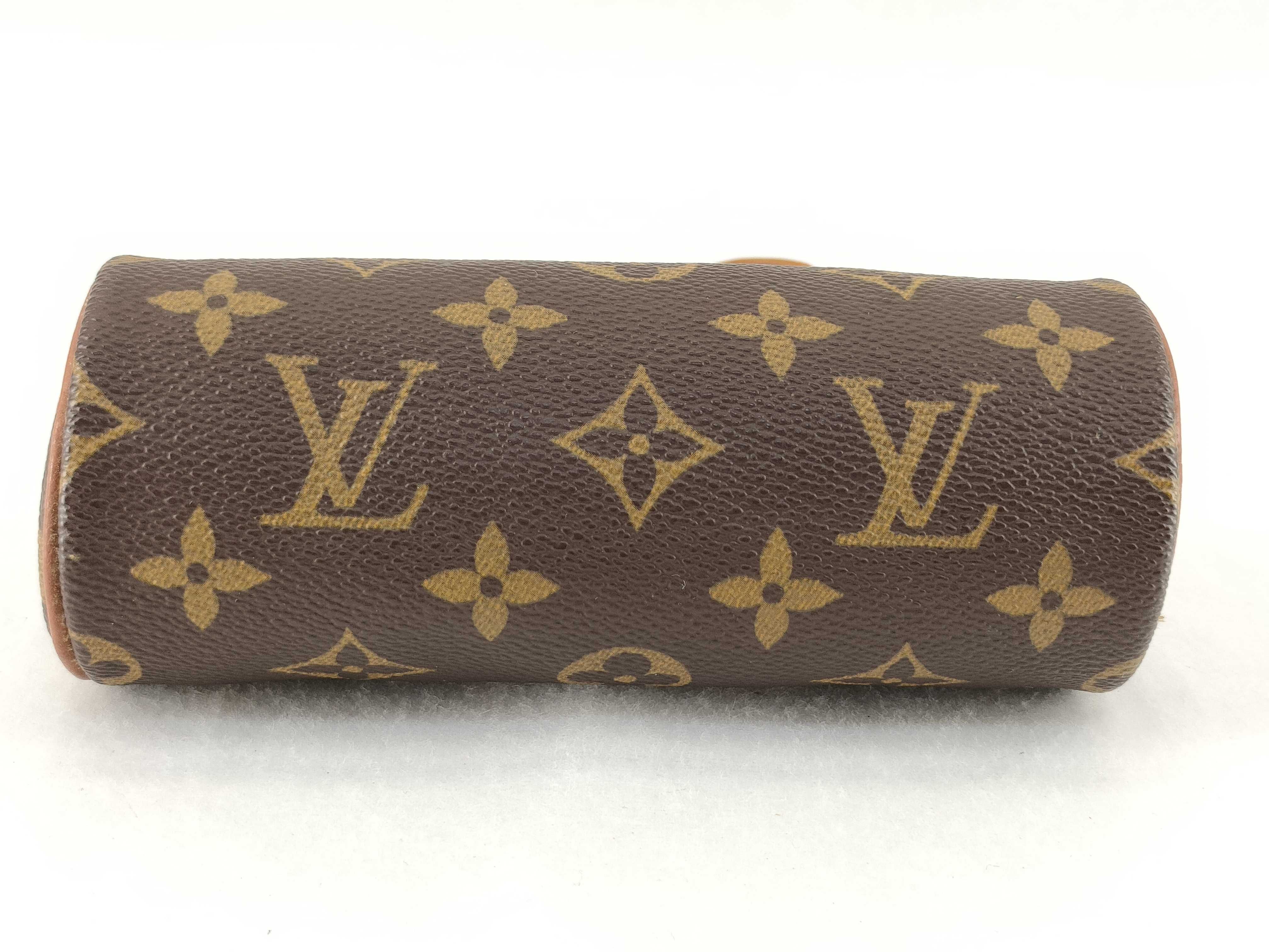 Monogram Louis Vuitton Pouch — view 8