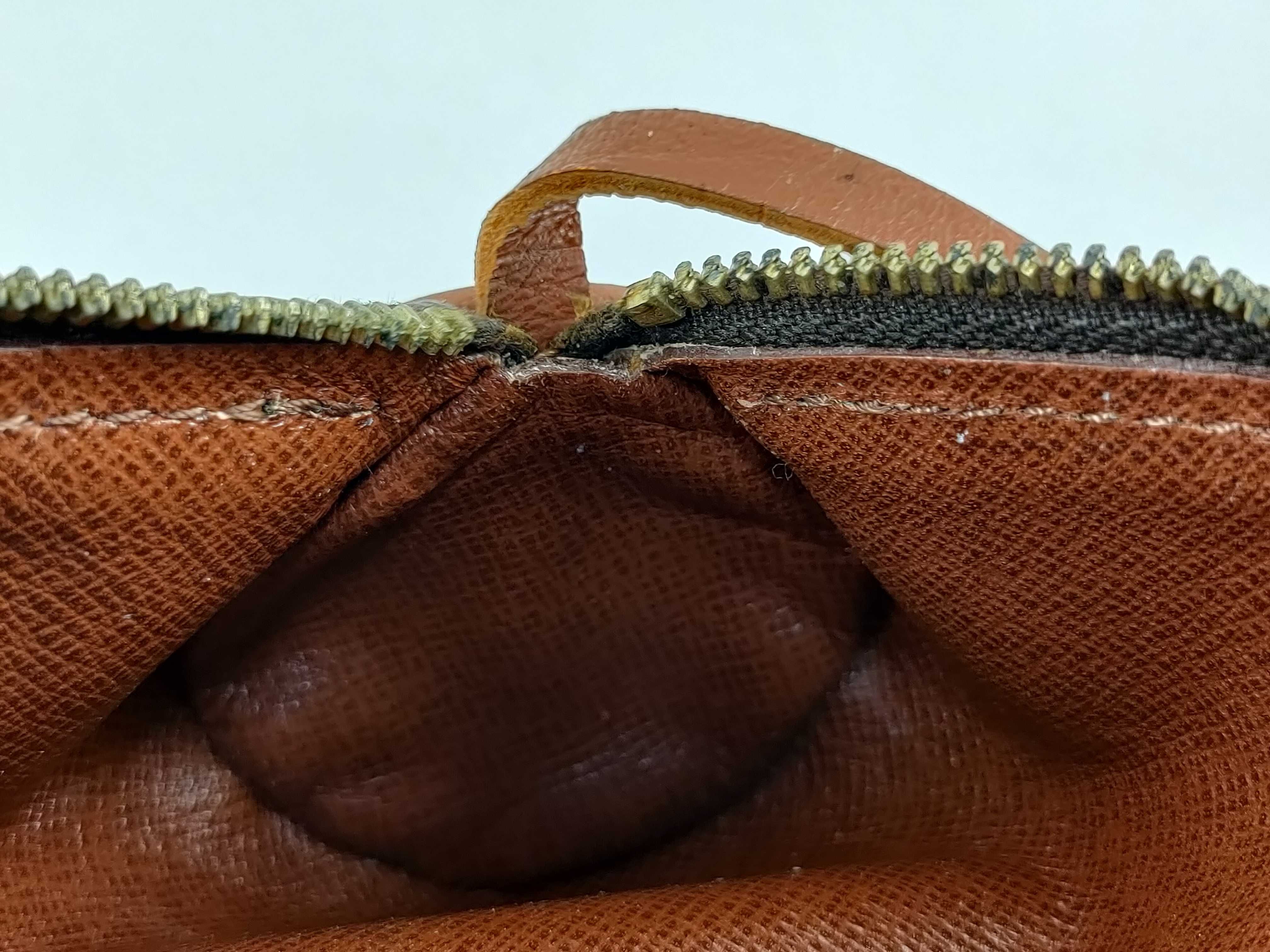 Monogram Louis Vuitton Pouch — view 9