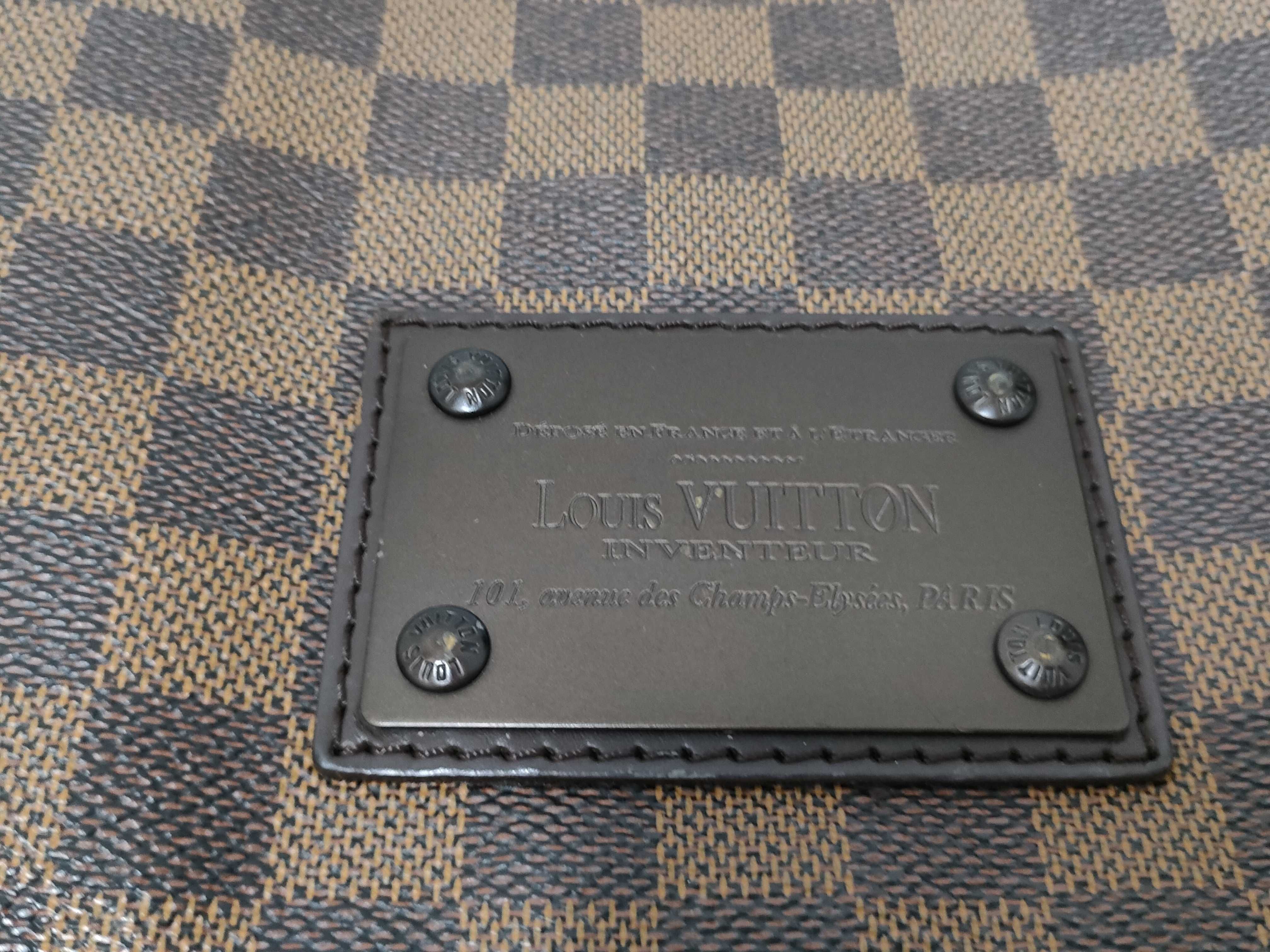 Damier Brooklyn MM Shoulder Bag — view 7