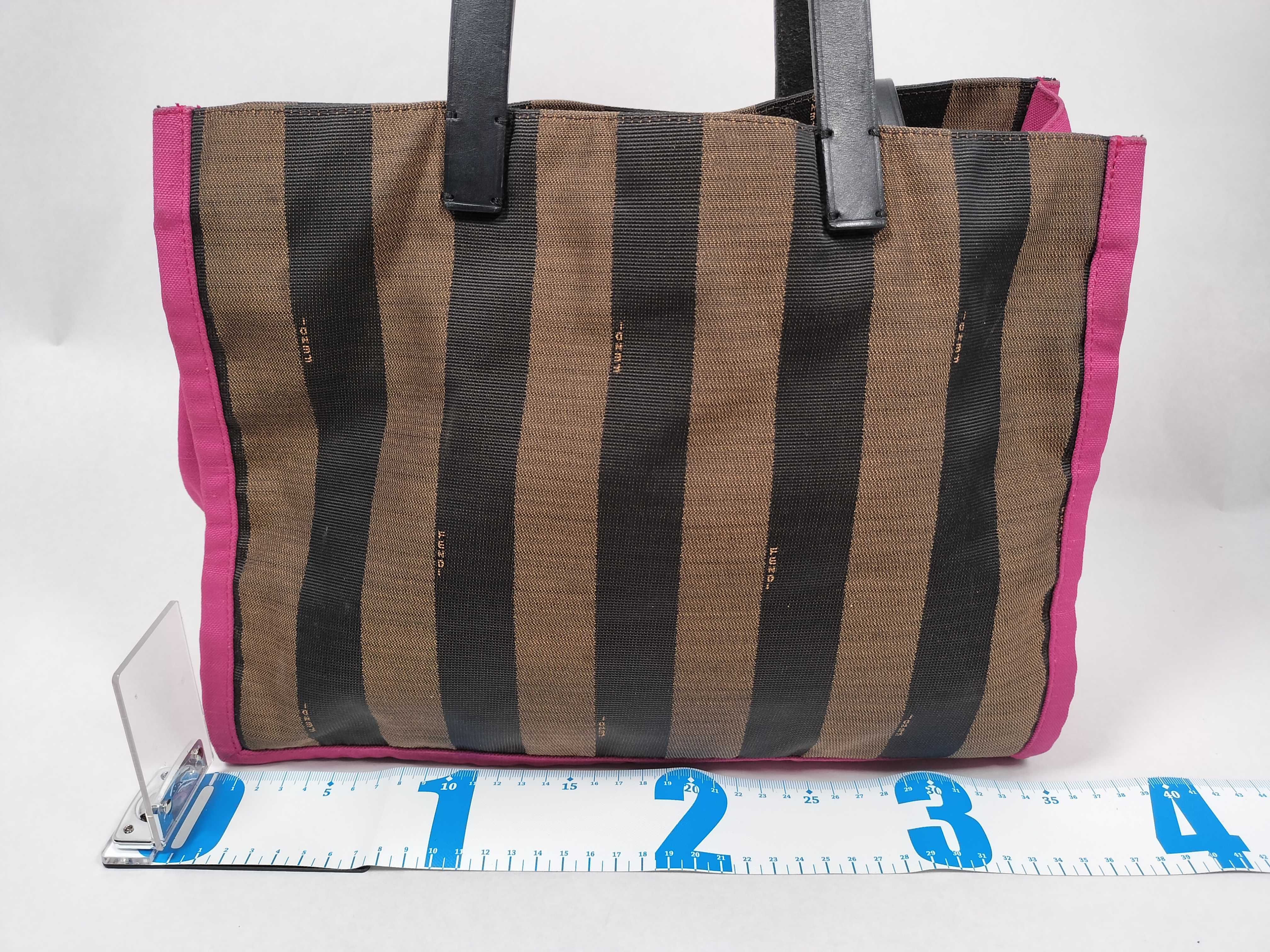 Pecan Pattern Handbag Tote Bag — view 2