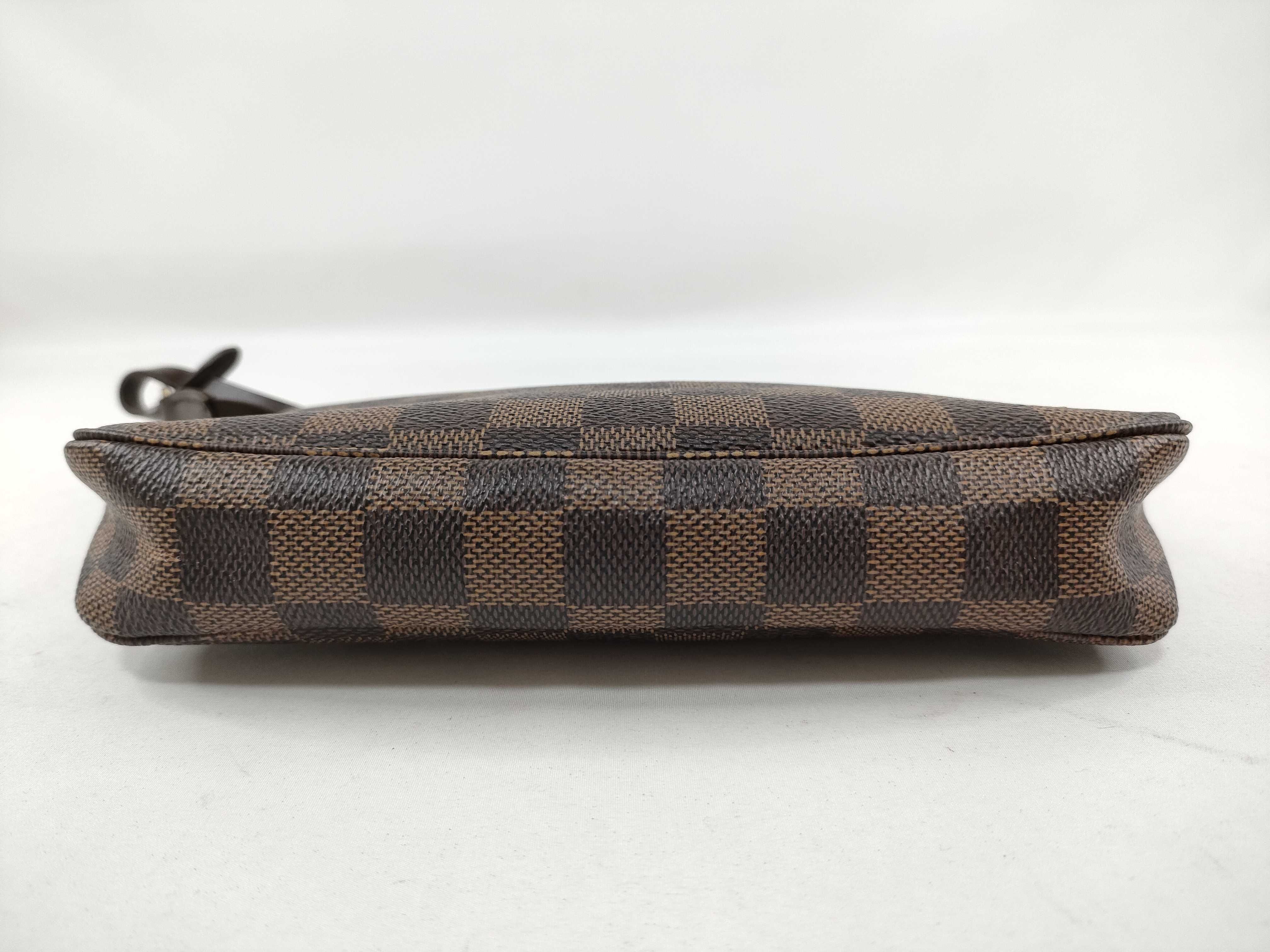 Damier Louis Vuitton Accessories Damier Pouch — view 3