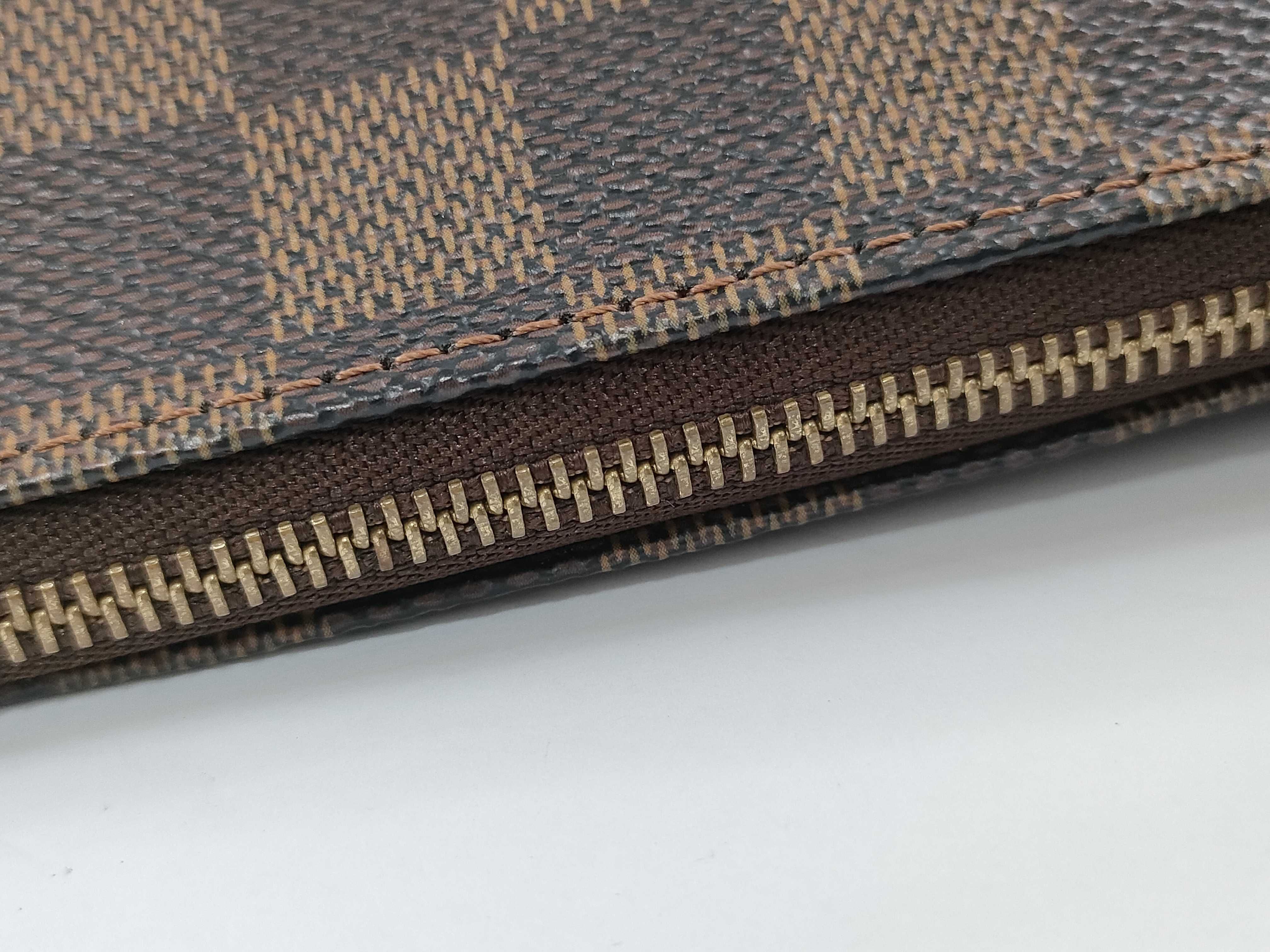 Damier Louis Vuitton Accessories Damier Pouch — view 10