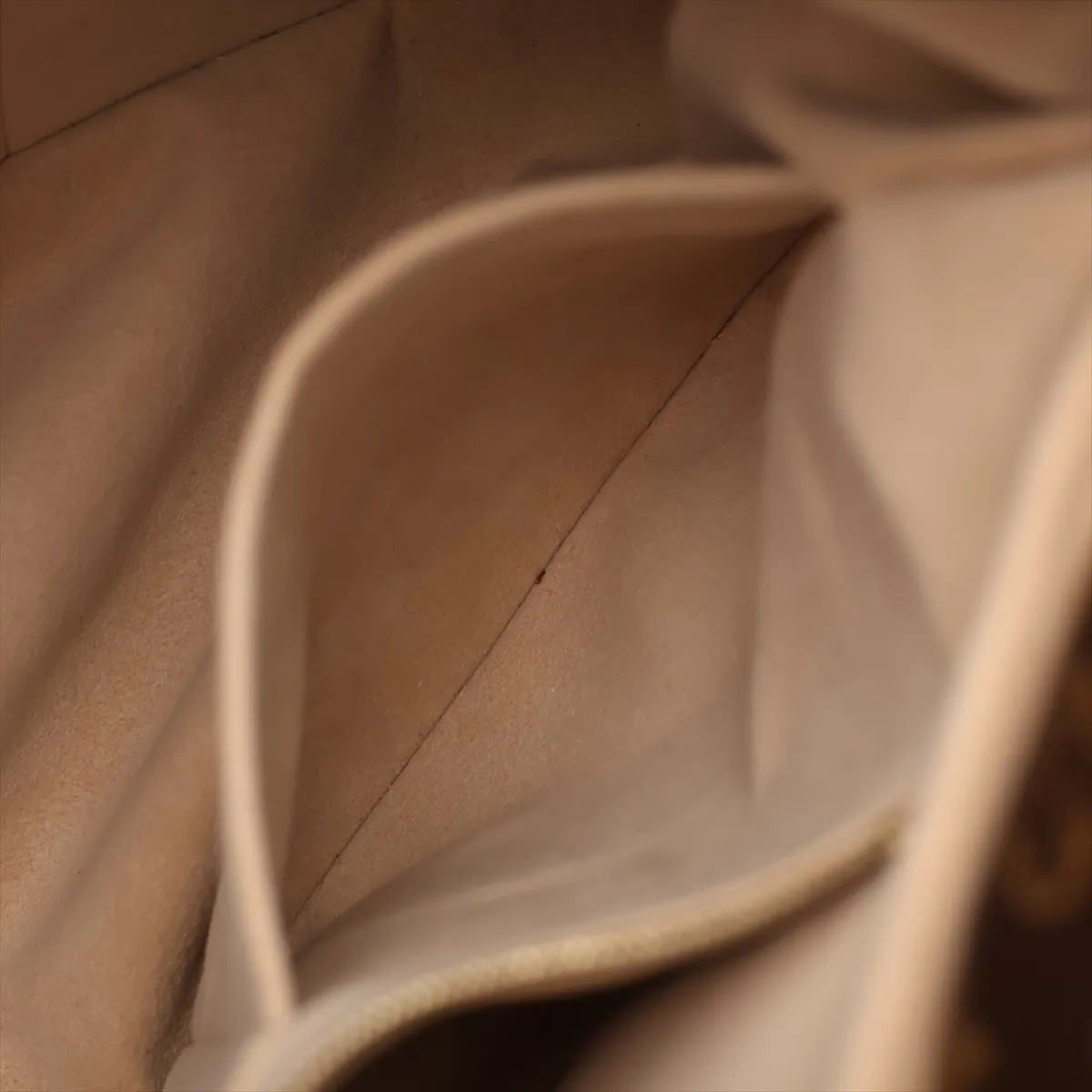 Monogram Artsy MM M40249 CA4140 Brown — view 14