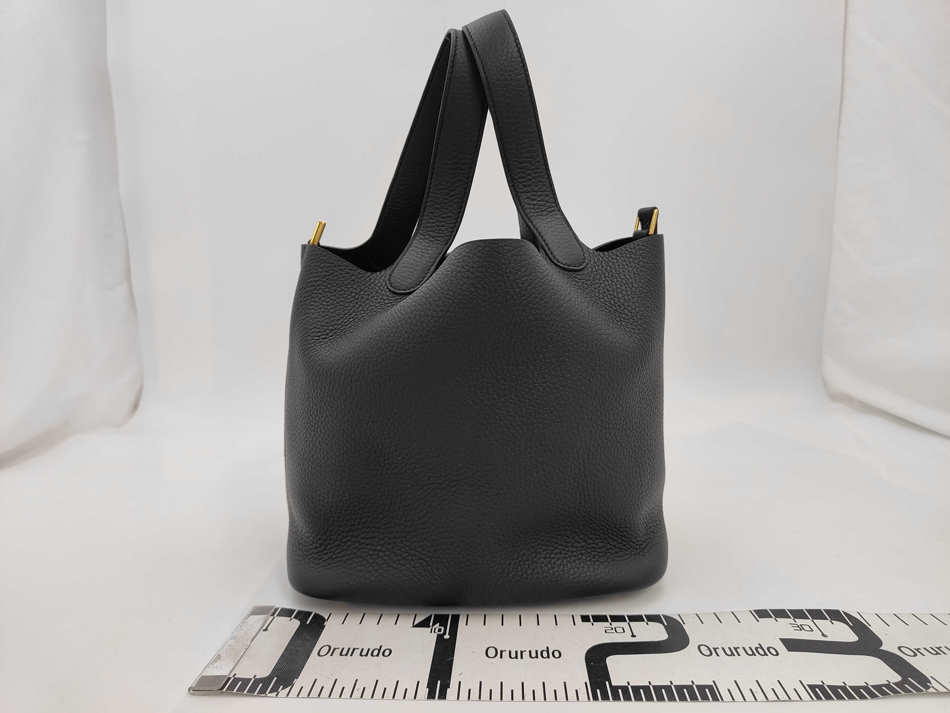 Picotin Lock MM Taurillon Handbag — view 2