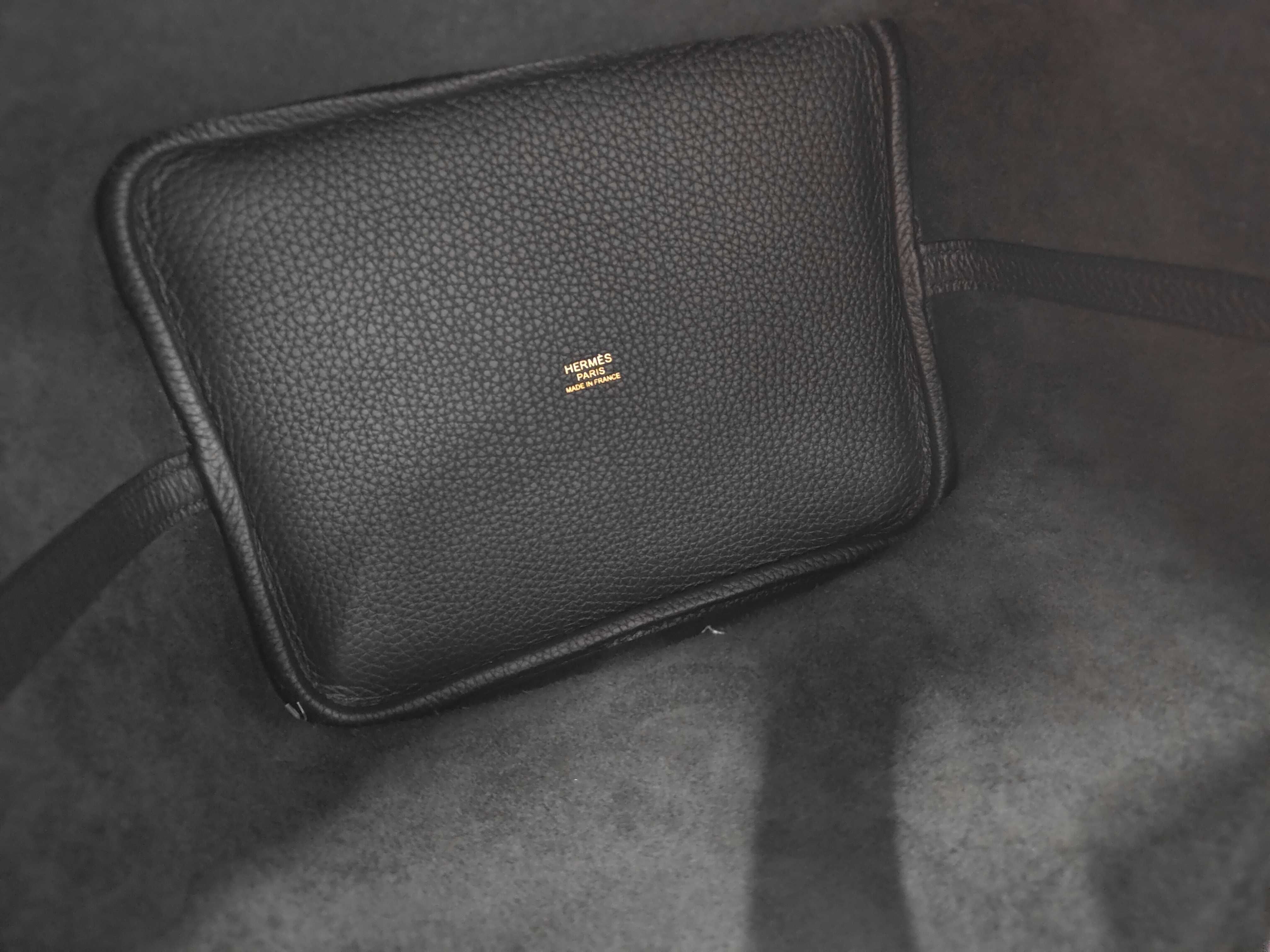 Picotin Lock MM Taurillon Handbag — view 8