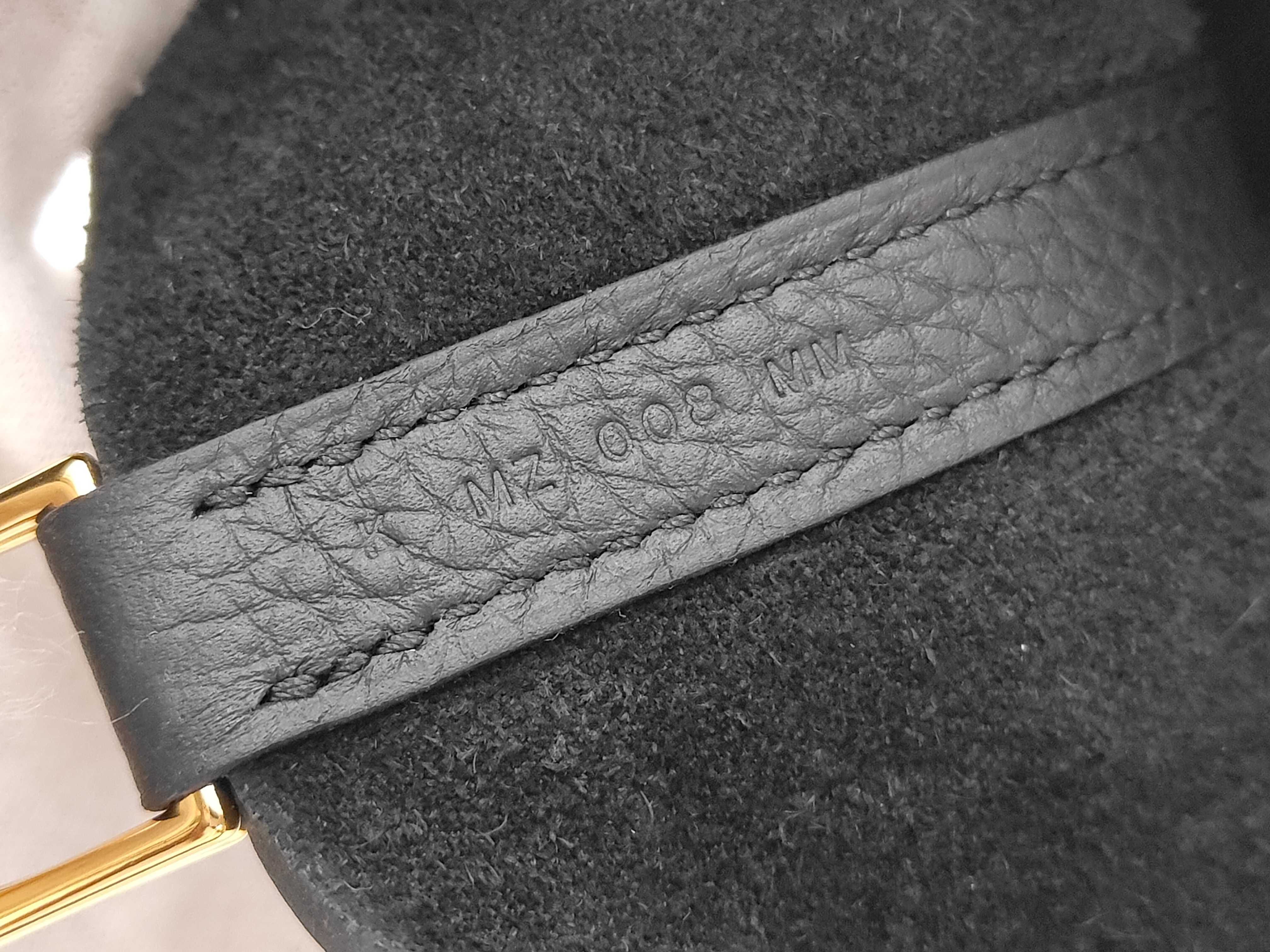 Picotin Lock MM Taurillon Handbag — view 10