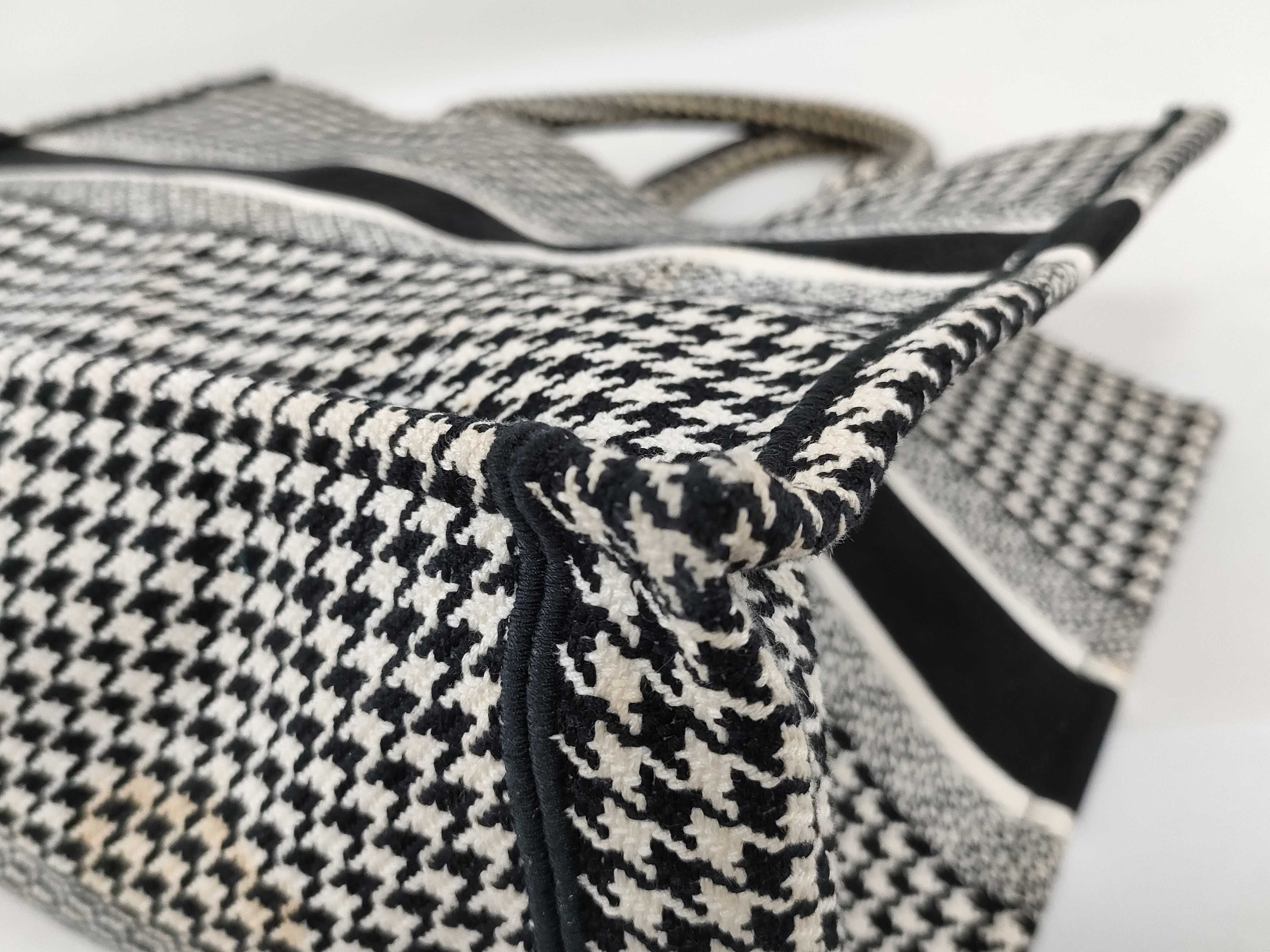 Houndstooth Tote Bag — view 4
