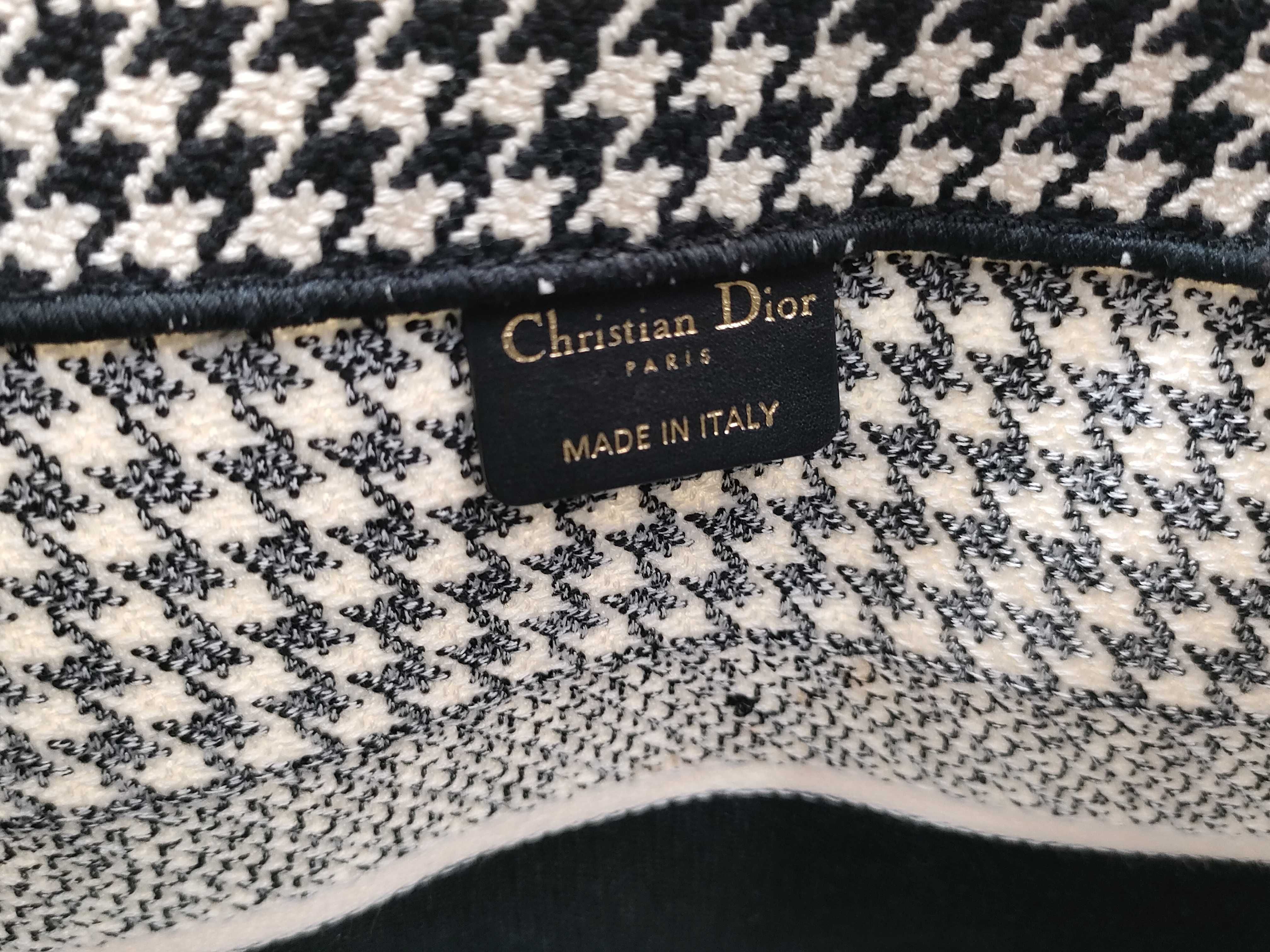 Houndstooth Tote Bag — view 9