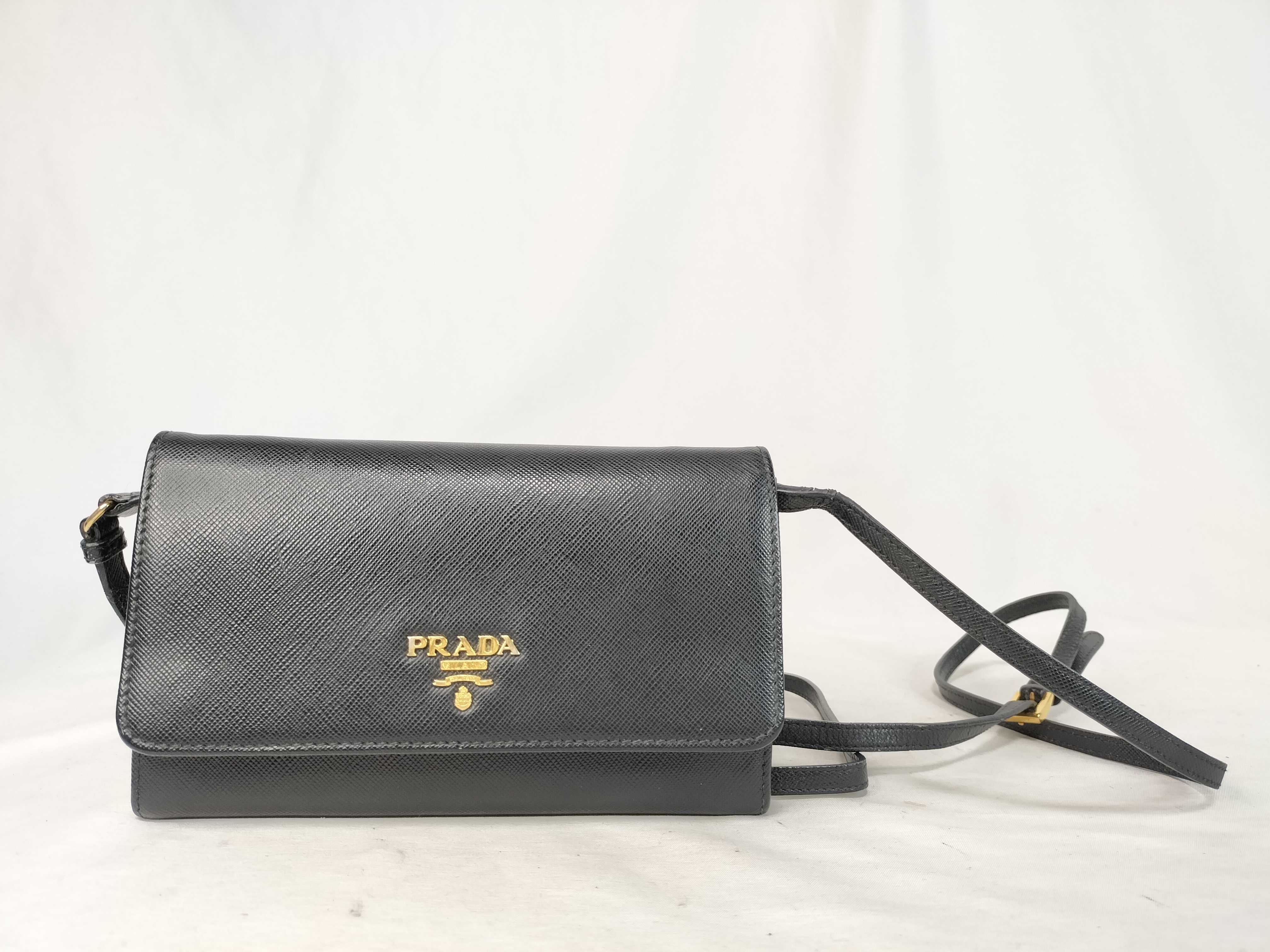 shoulder bag wallet