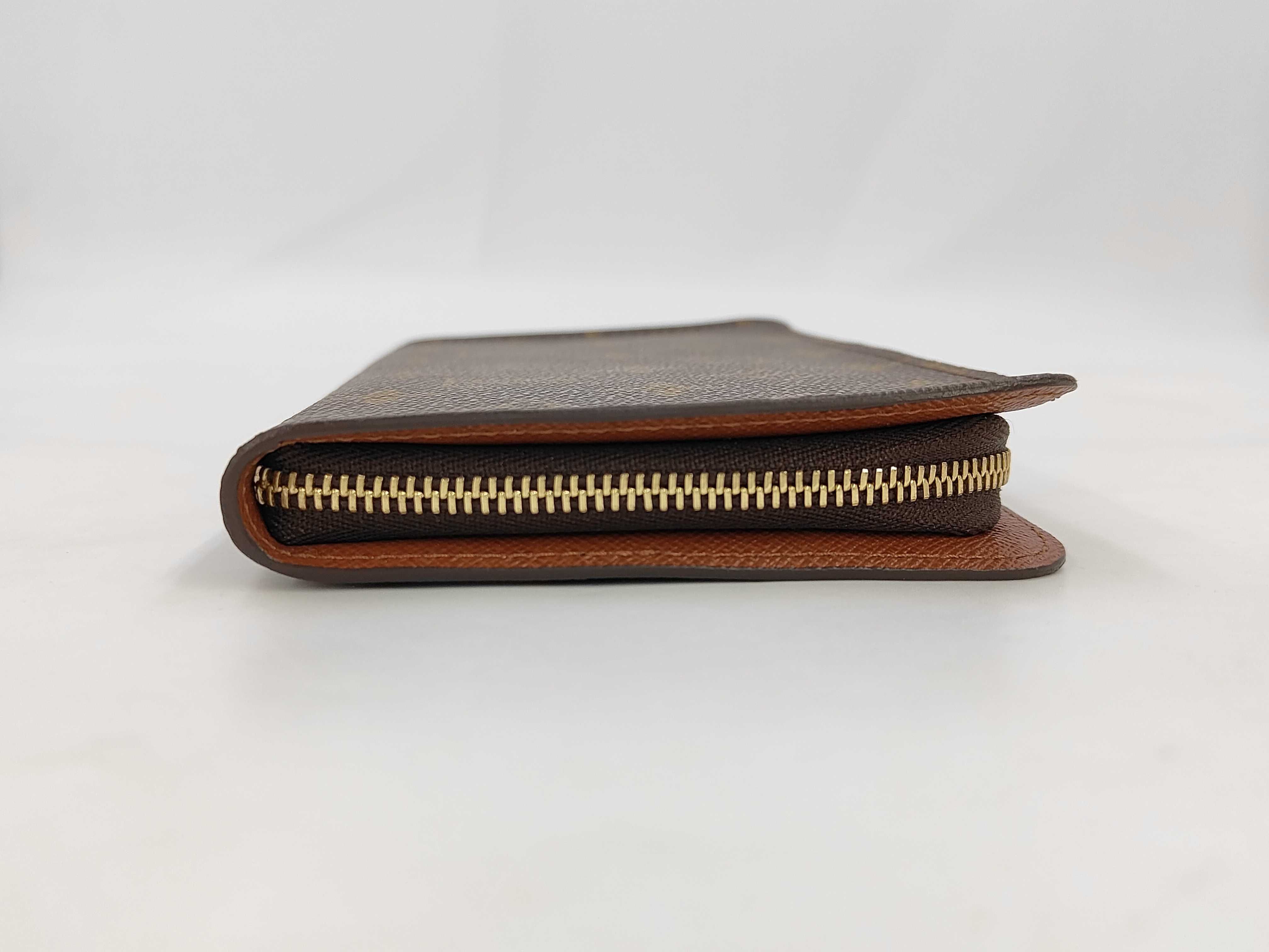 M61727 Portemonnaie Zip Wallet with Box and Dust Bag — view 3