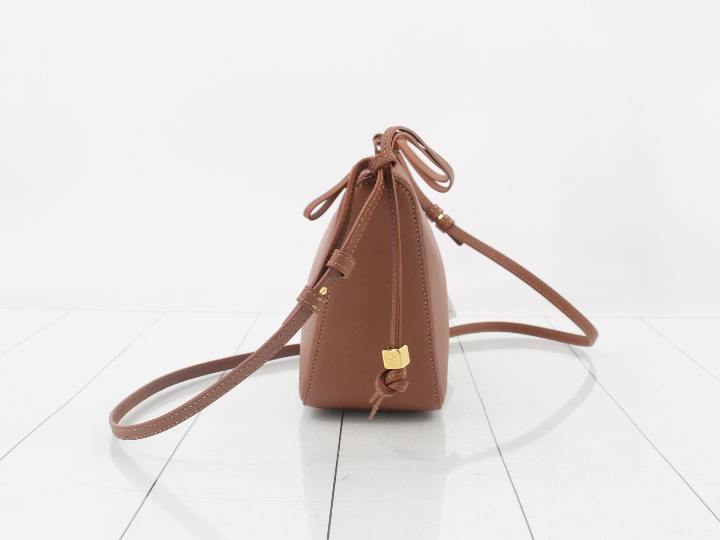 2-Way Shoulder Bag — view 3