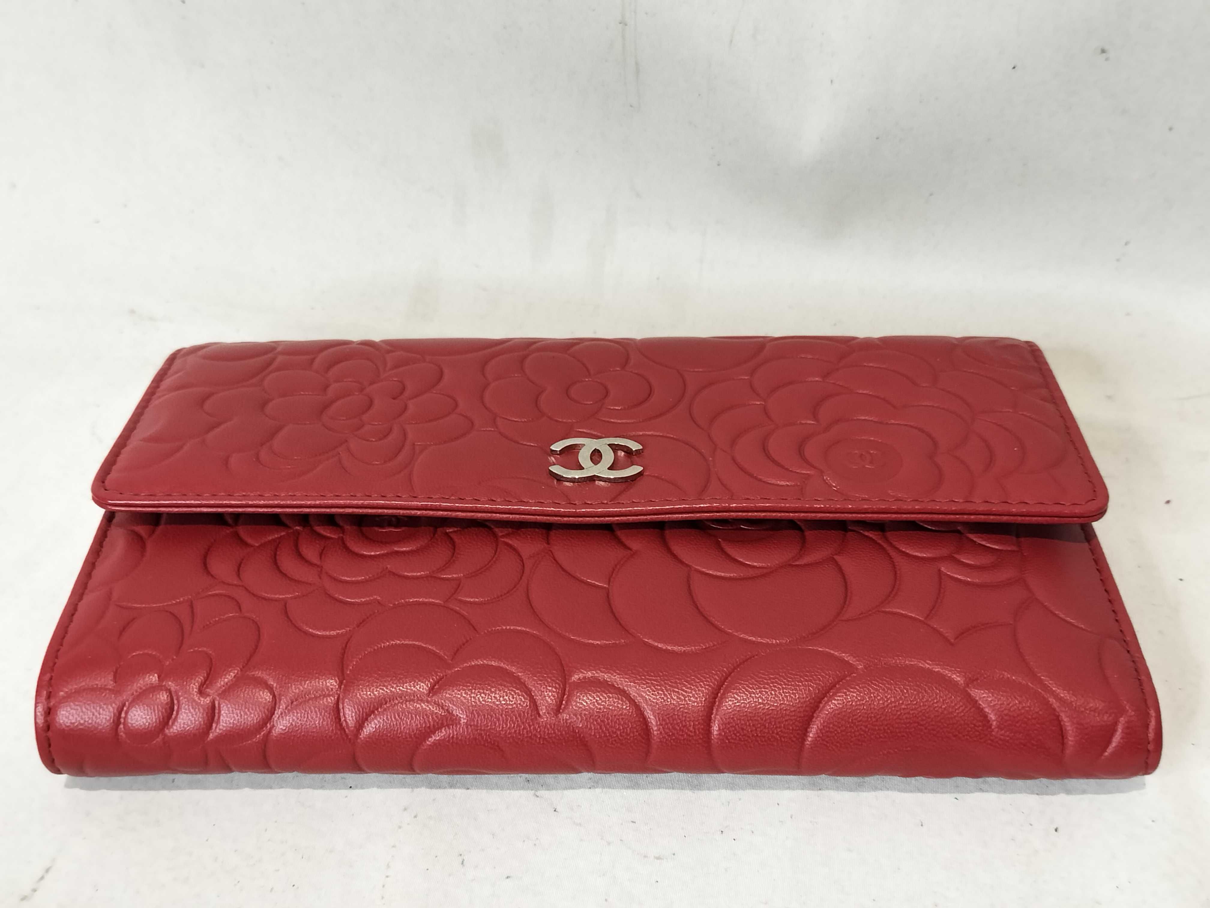 Camellia Tri-fold Wallet — view 6