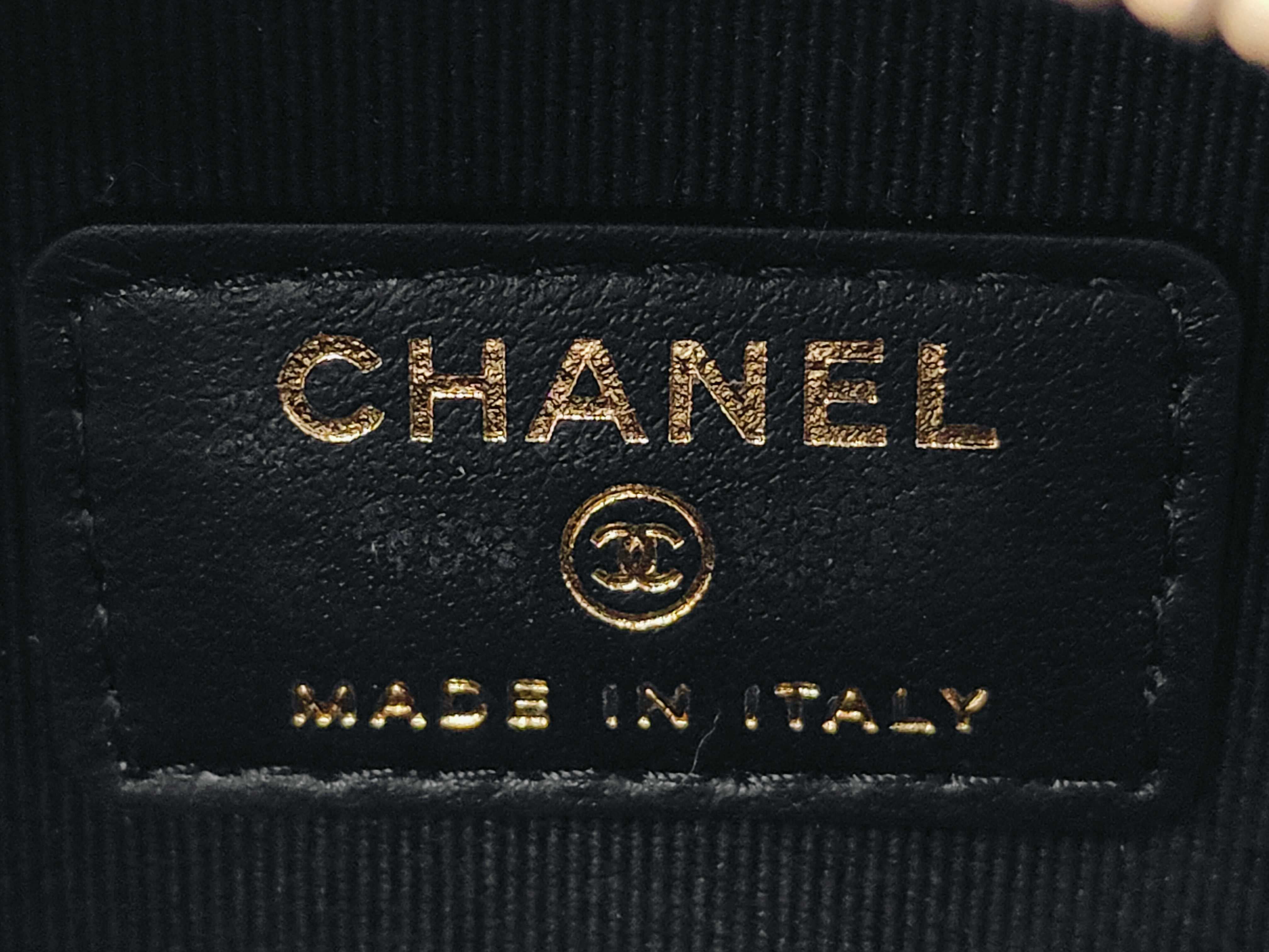 Chain Shoulder Bag — view 9