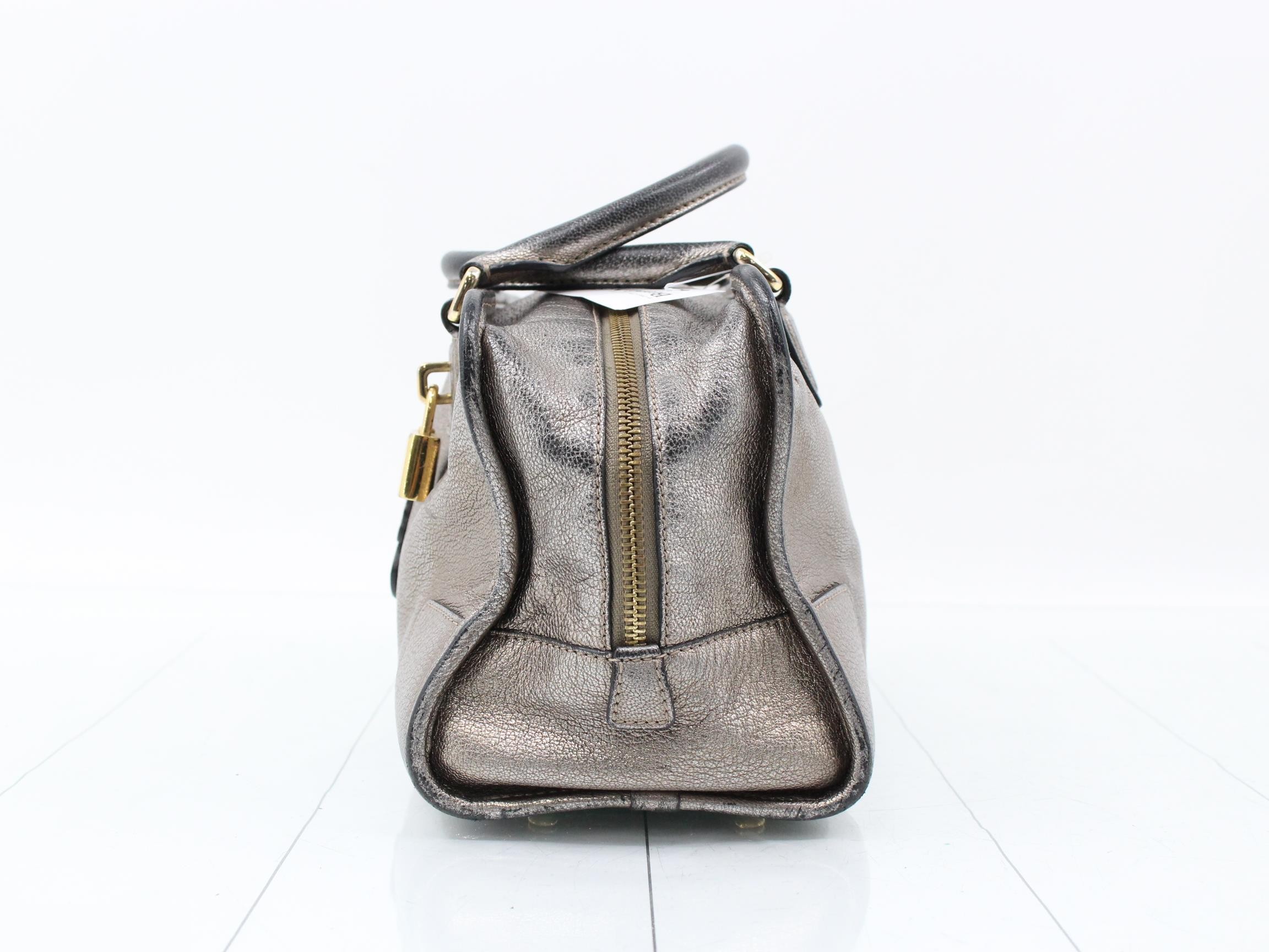 handbag — view 3