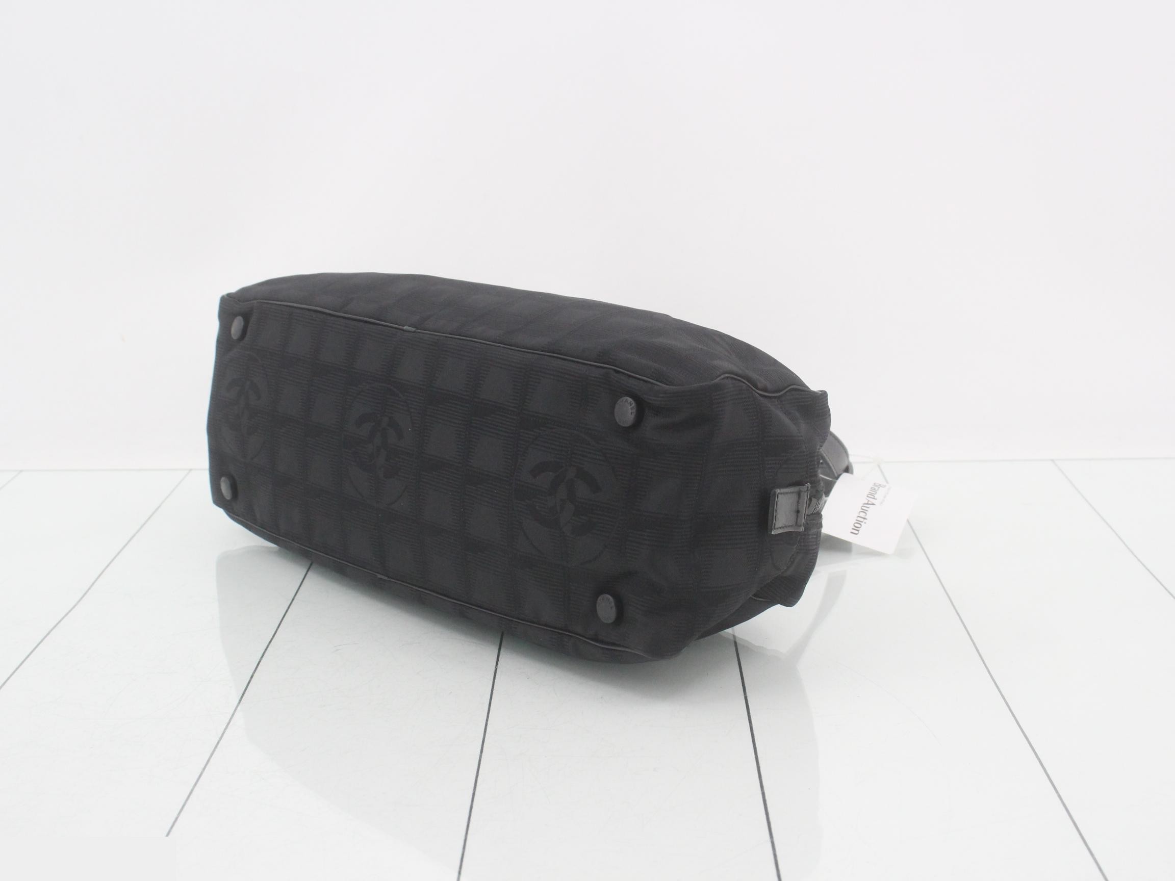New Travel Line Mini Boston Bag, Black — view 6