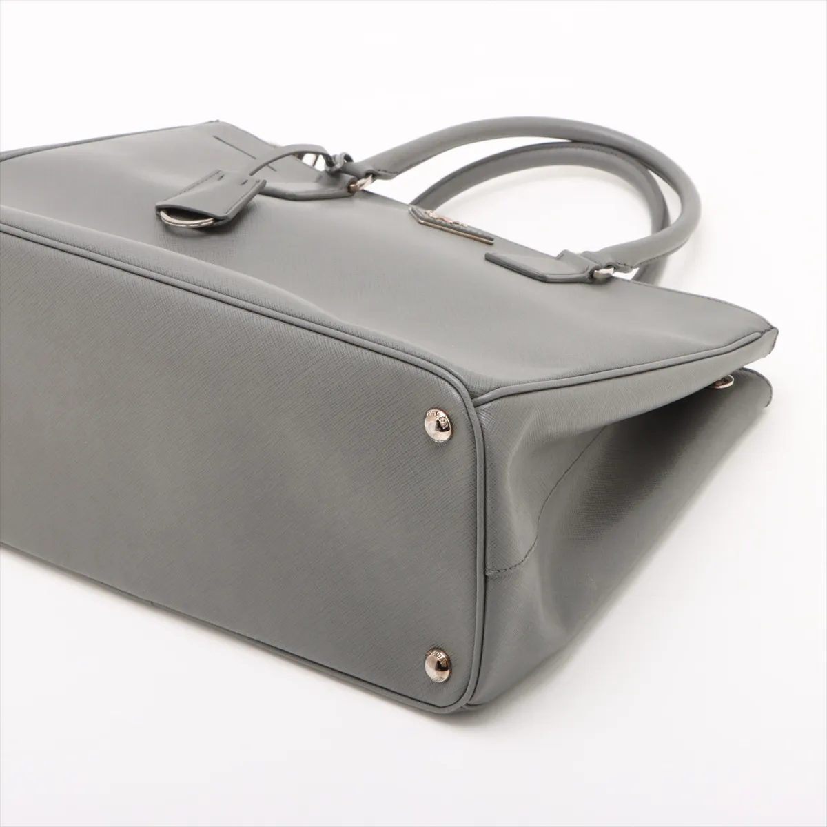 Saffiano Galleria Leather 2WAY Handbag Gray BN2274 Bearer Guarantee — view 3