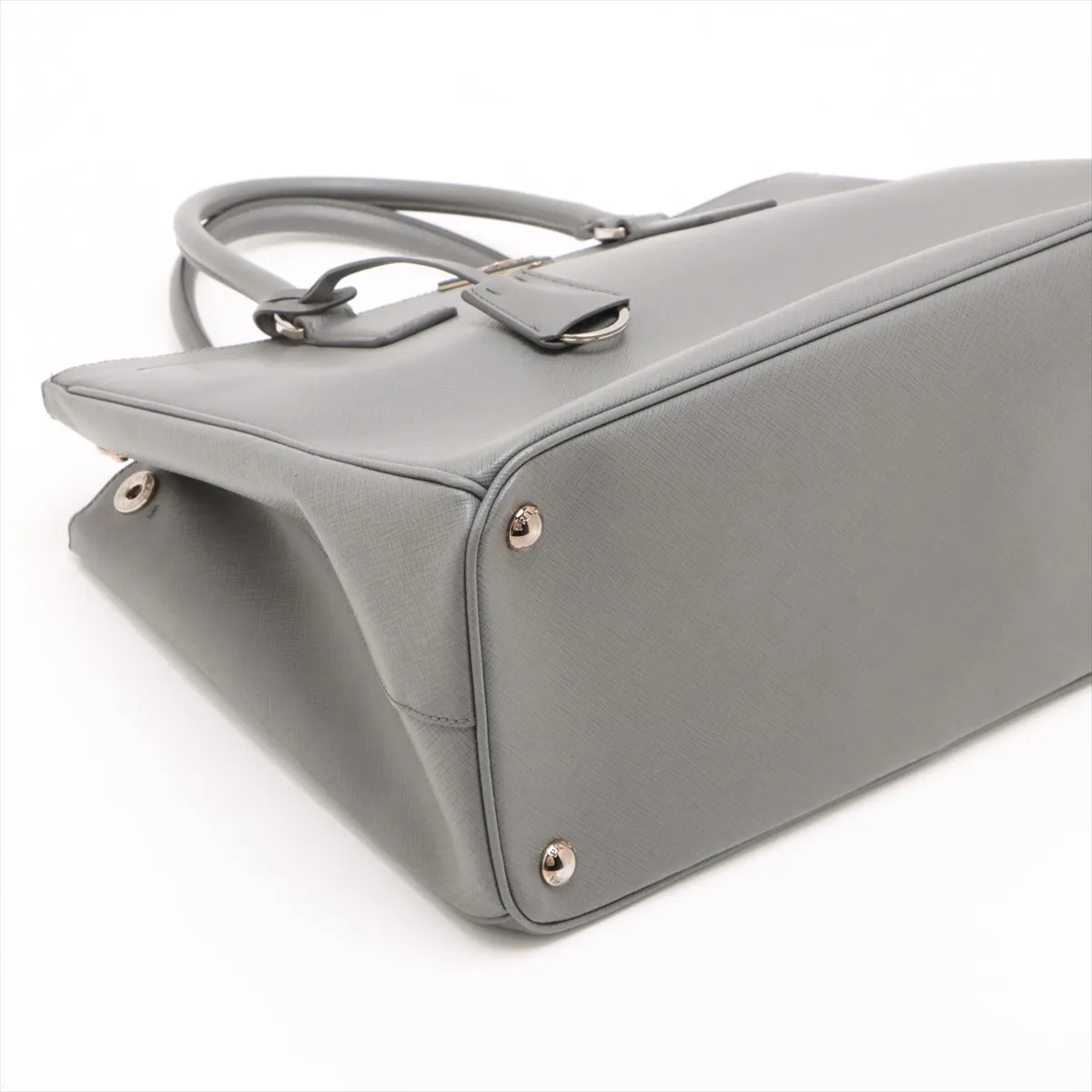 Saffiano Galleria Leather 2WAY Handbag Gray BN2274 Bearer Guarantee — view 4