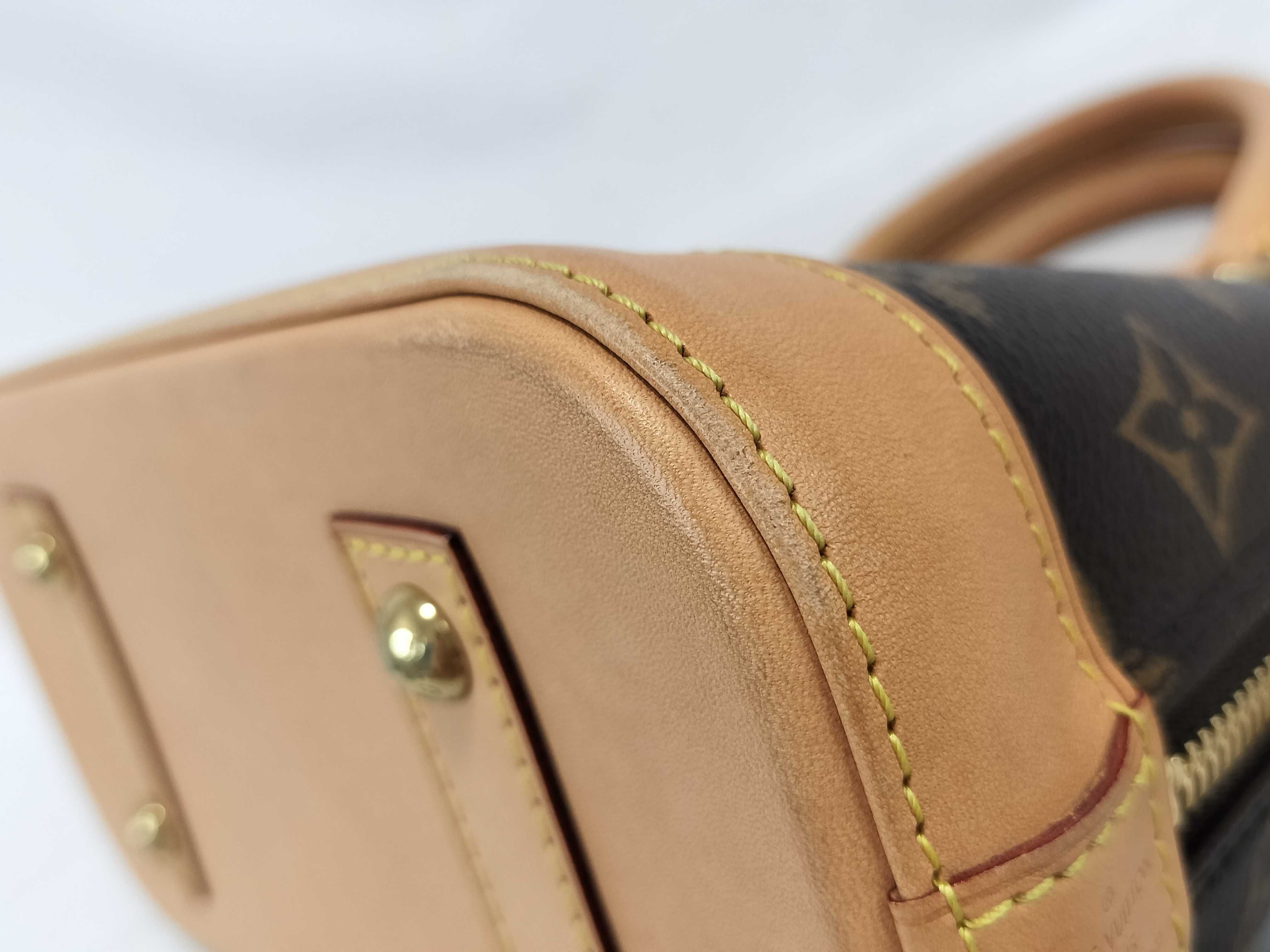 Monogram Louis Vuitton Alma BB Monogram 2-Way Handbag Shoulder Bag M53152 Handbag — view 7