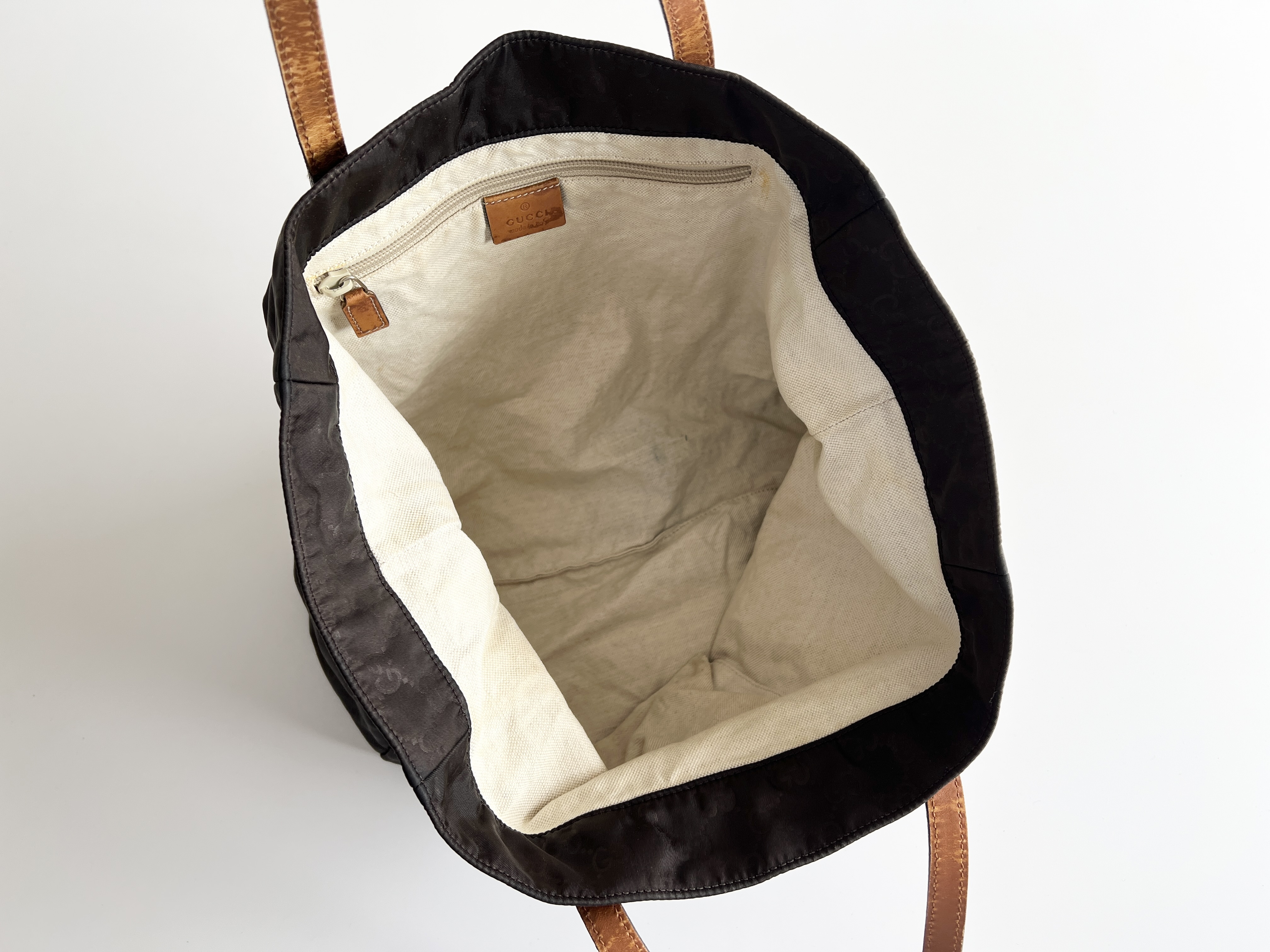 GG Logo Nylon Leather Handbag Tote Bag — view 4