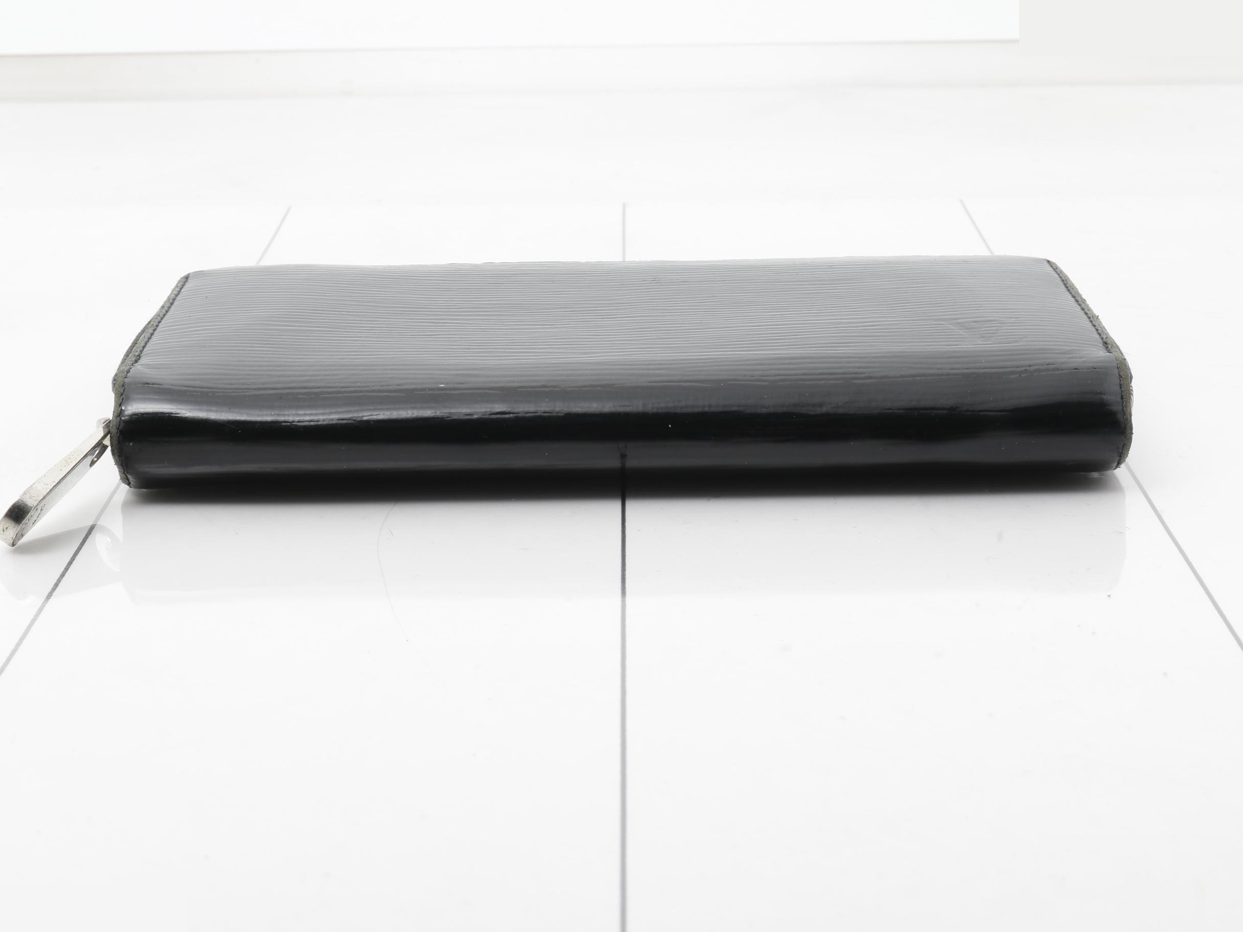 Zippy Wallet — view 3