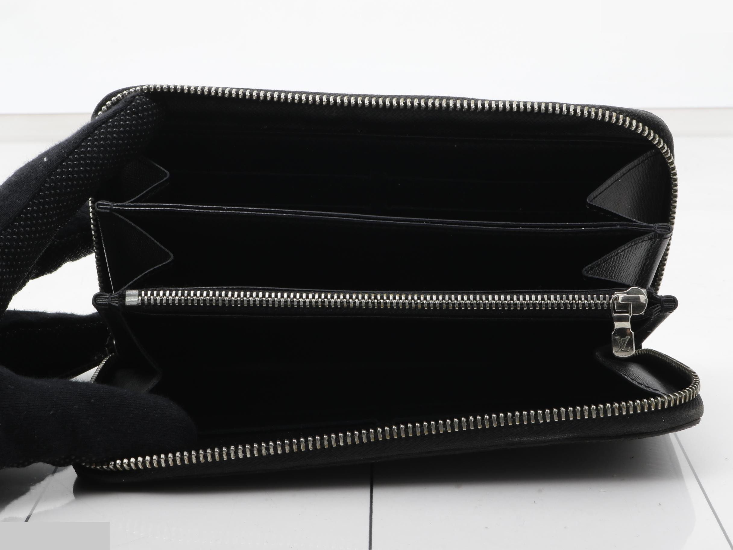 Zippy Wallet — view 4