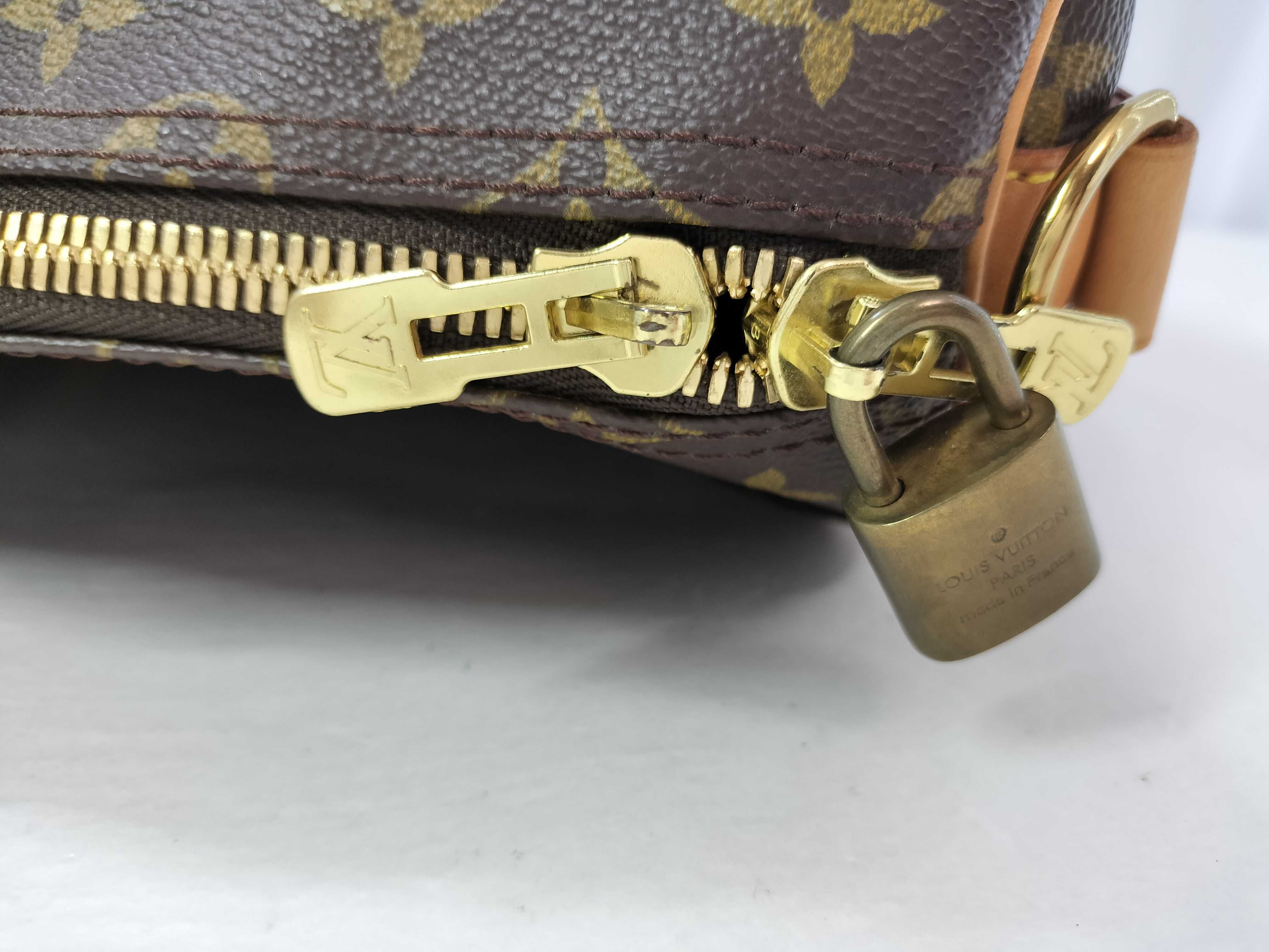 Monogram Louis Vuitton Keepall Bandoulière Boston Bag — view 12