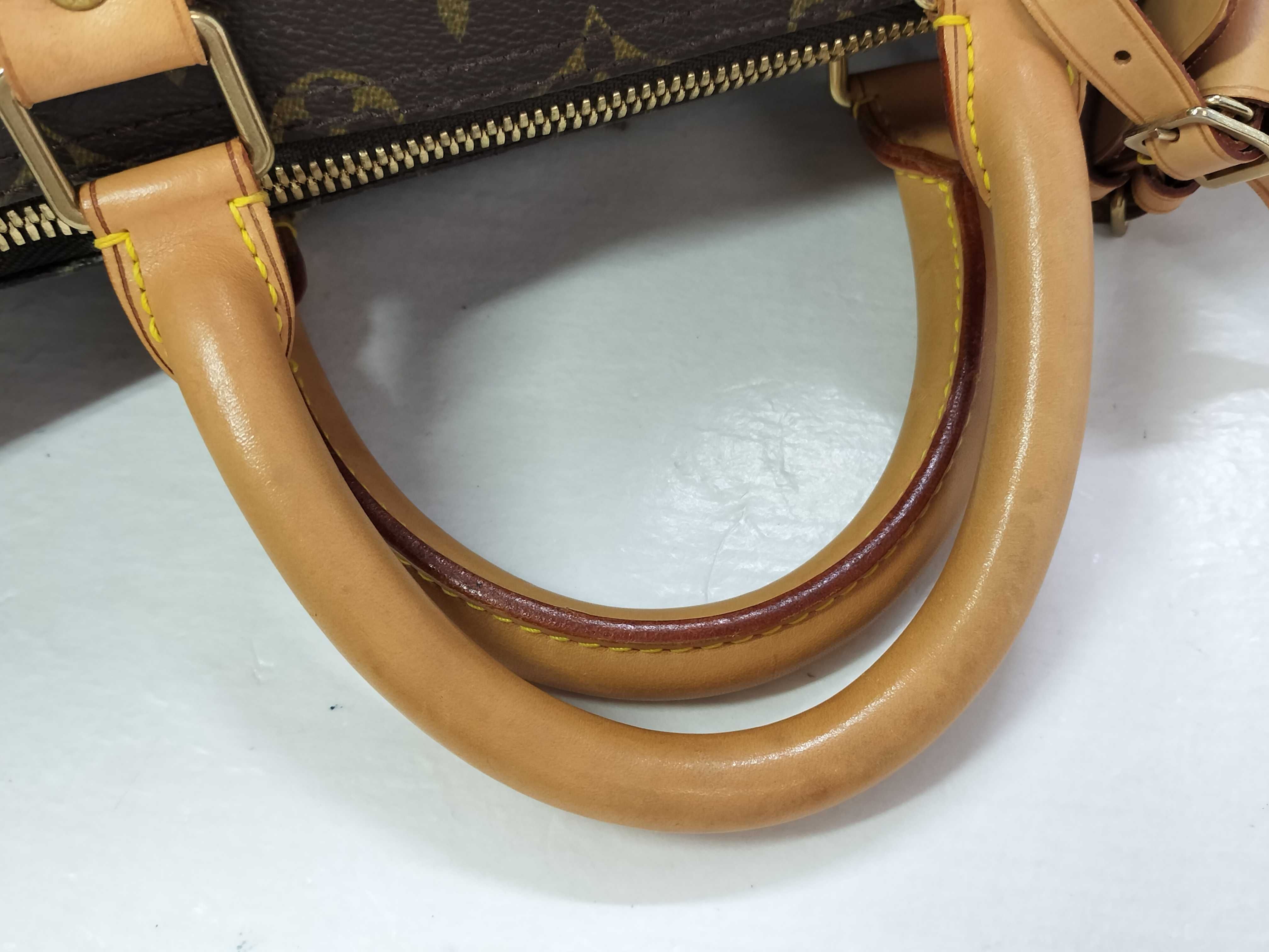 Monogram Louis Vuitton Keepall Bandoulière Boston Bag — view 3