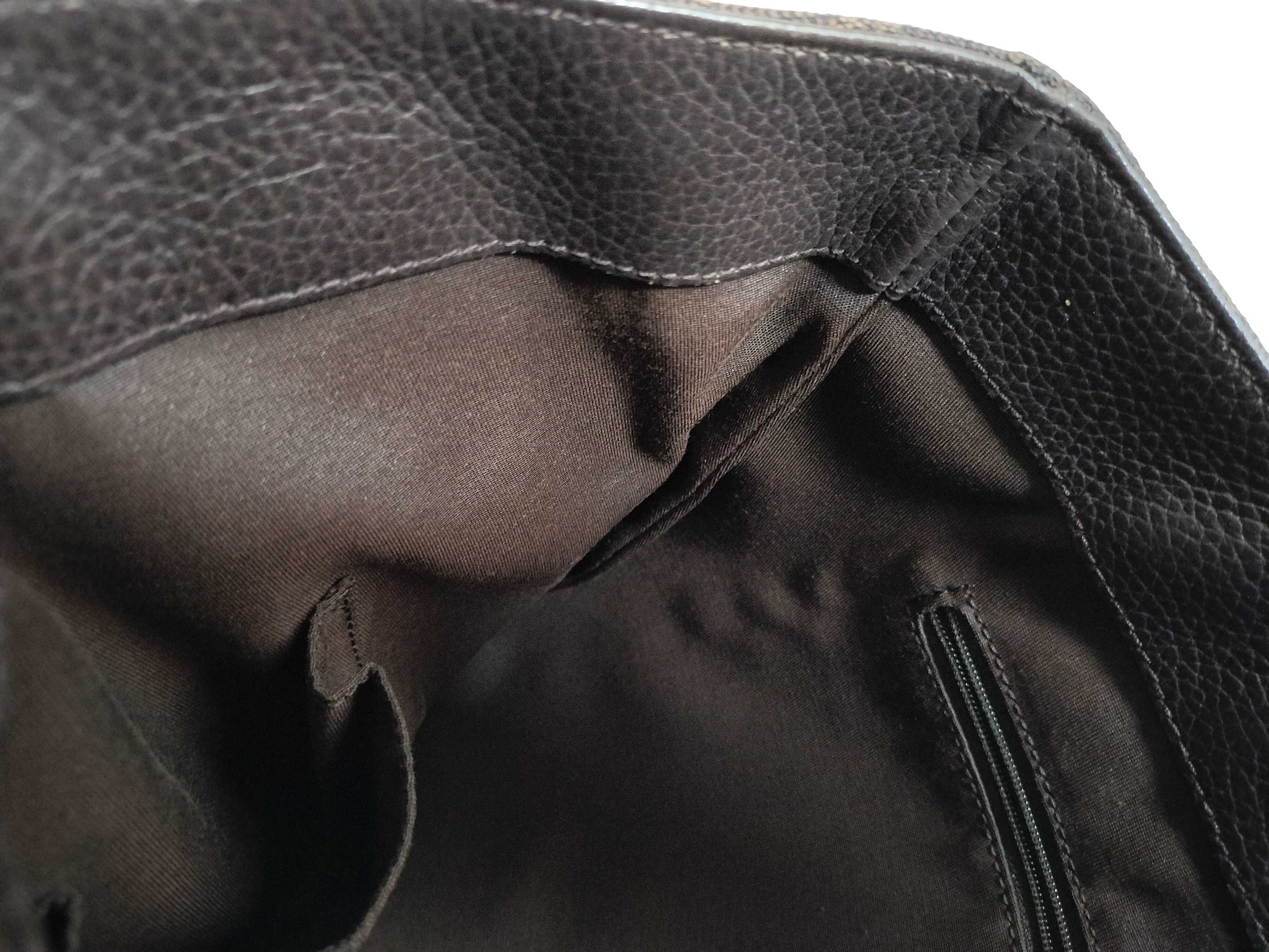 GG Canvas Tote Bag 247237 — view 10