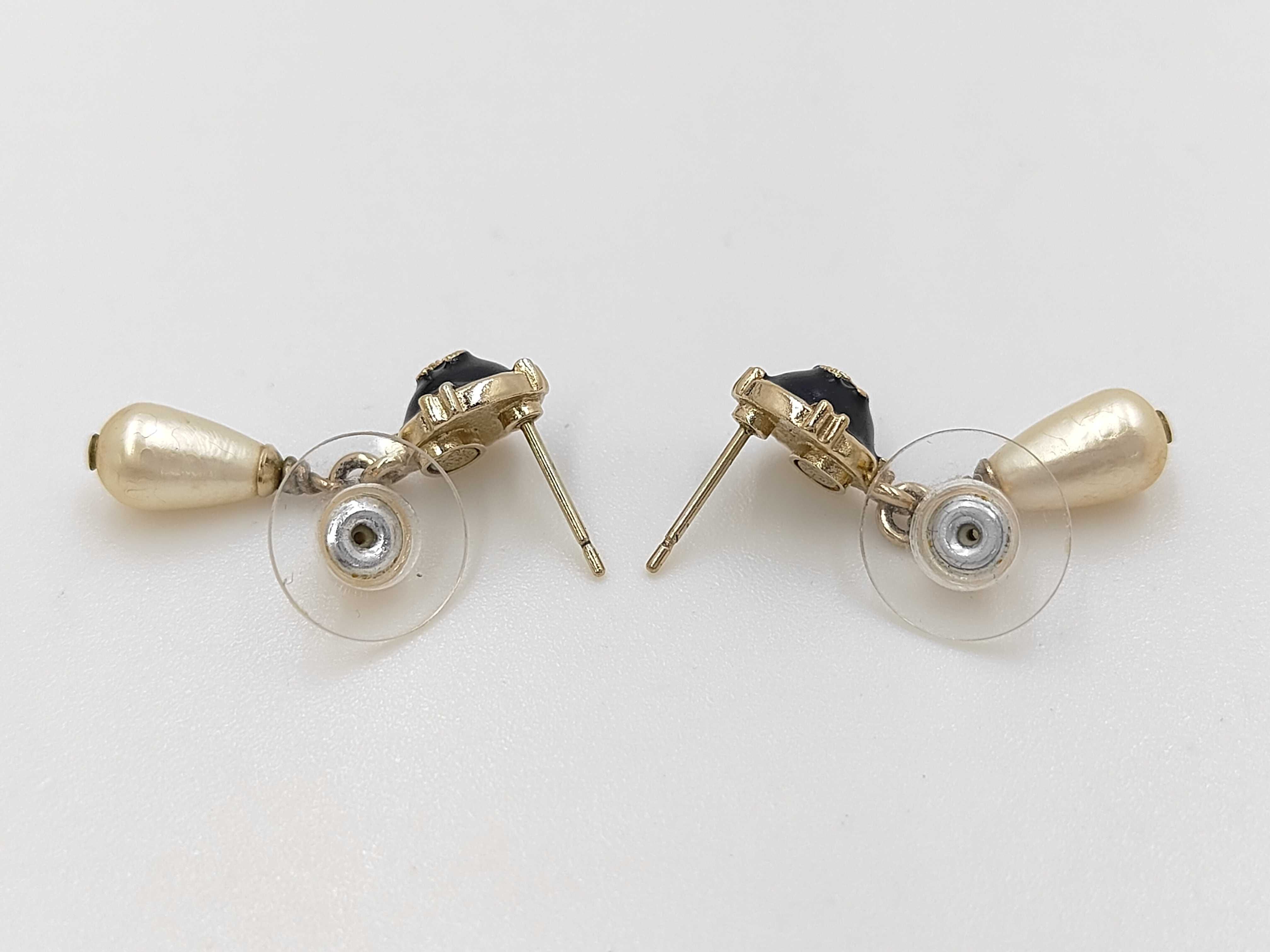 GP Hardware A17A Four Pearl Earrings — view 3